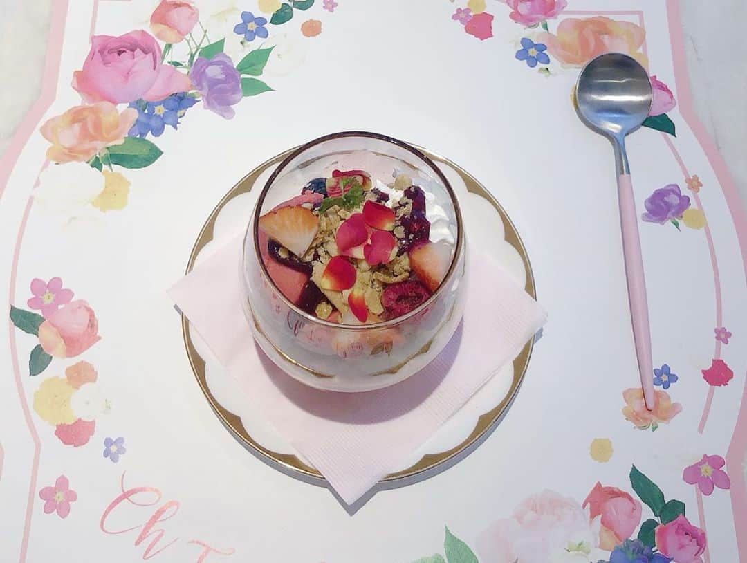 横野すみれのグルメインスタ