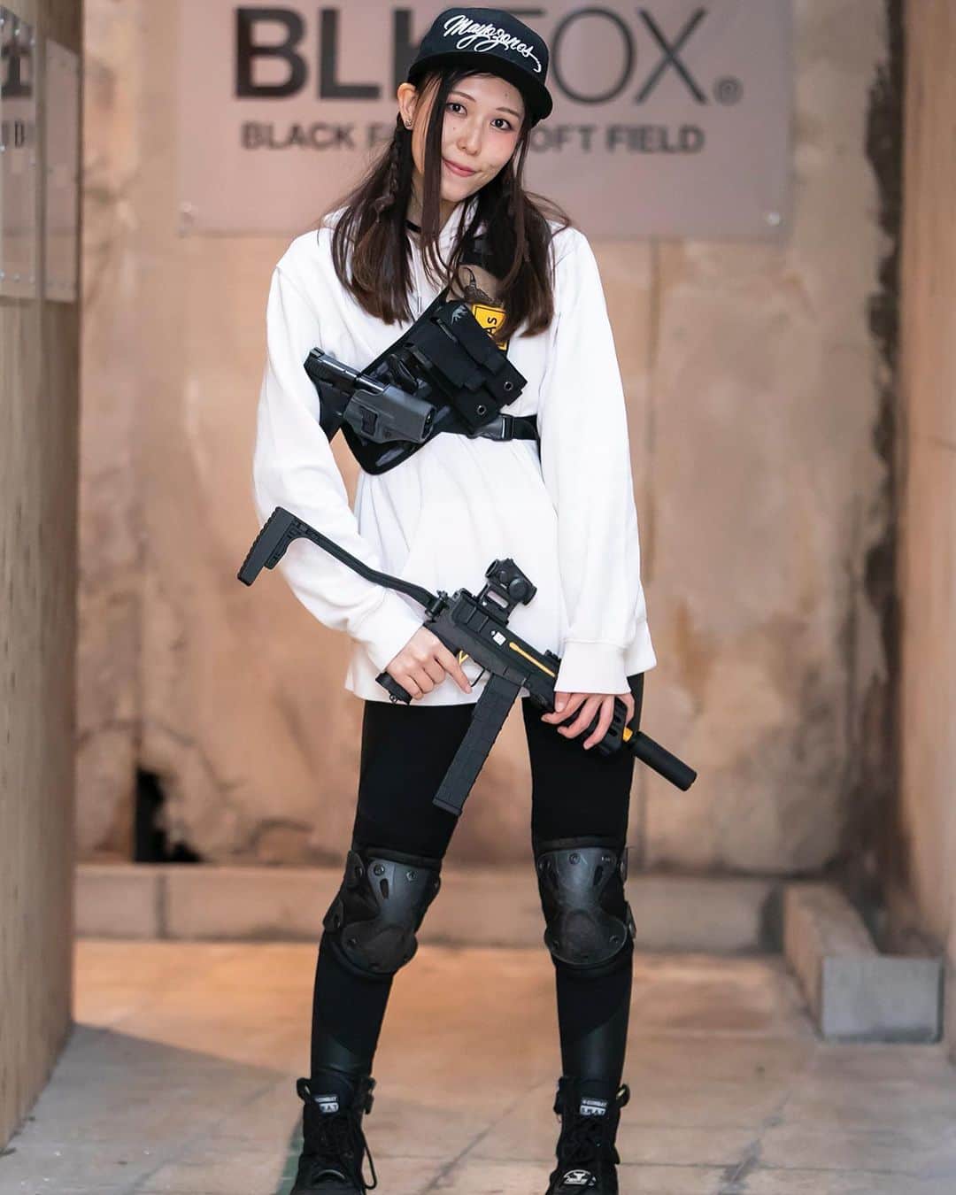 のインスタグラム：「Girl’s Survival Game @ BLKFOX﻿ from SG-FASHION SNAP﻿ ﻿ #BLKFOX﻿ #女子サバ﻿ #MAYOZONES﻿ #サバゲー﻿ #サバゲーマー﻿ #サバイバルゲーム﻿ #サバゲー女子﻿ #ミリタリー﻿ #サバゲー女優﻿ #サバ嬢﻿ #女優﻿ #秋田﻿ #モデル﻿ #model﻿ #MC﻿ #japanesegirl﻿ #メガネ女子﻿ #サバゲー装備﻿ #scorpionmodm﻿ #mp9﻿ #Tokyomarui﻿ #airsoft﻿ #airsoftjapan﻿ #サバゲーしたい﻿ #サバゲーマーさんと繋がりたい﻿ #写真好きな人と繋がりたい」