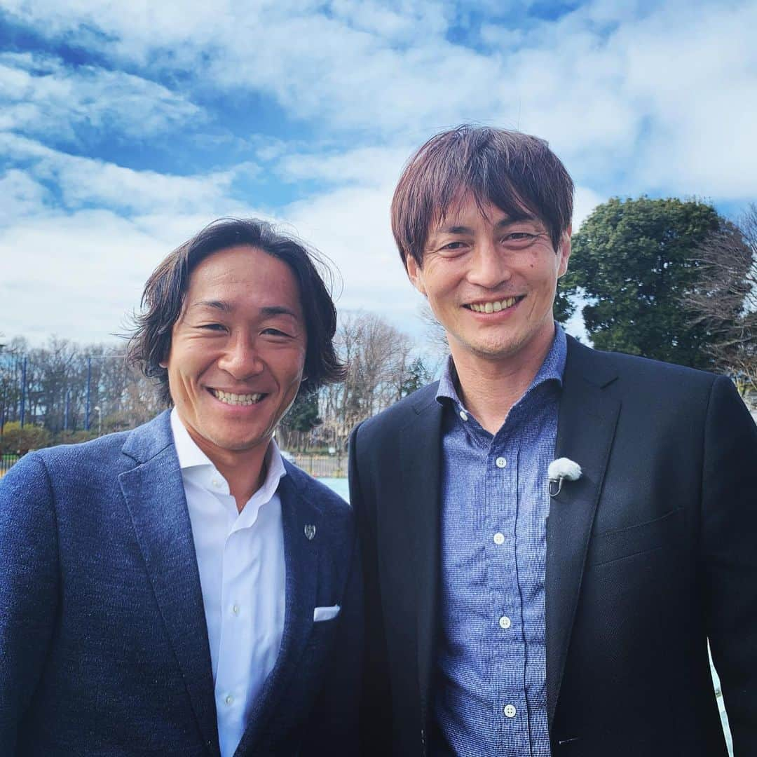 石川直宏さんのインスタグラム写真 - (石川直宏Instagram)「取材&トレーニング見学の為小平へ。 永井さんが取材しに来ていました🤝 相変わらずイケメン✨ . #fctokyo #FC東京 #tokyo #取材 #スカパー #スカサカライブ #永井雄一郎 さん #イケメン」3月9日 17時21分 - sgss.18