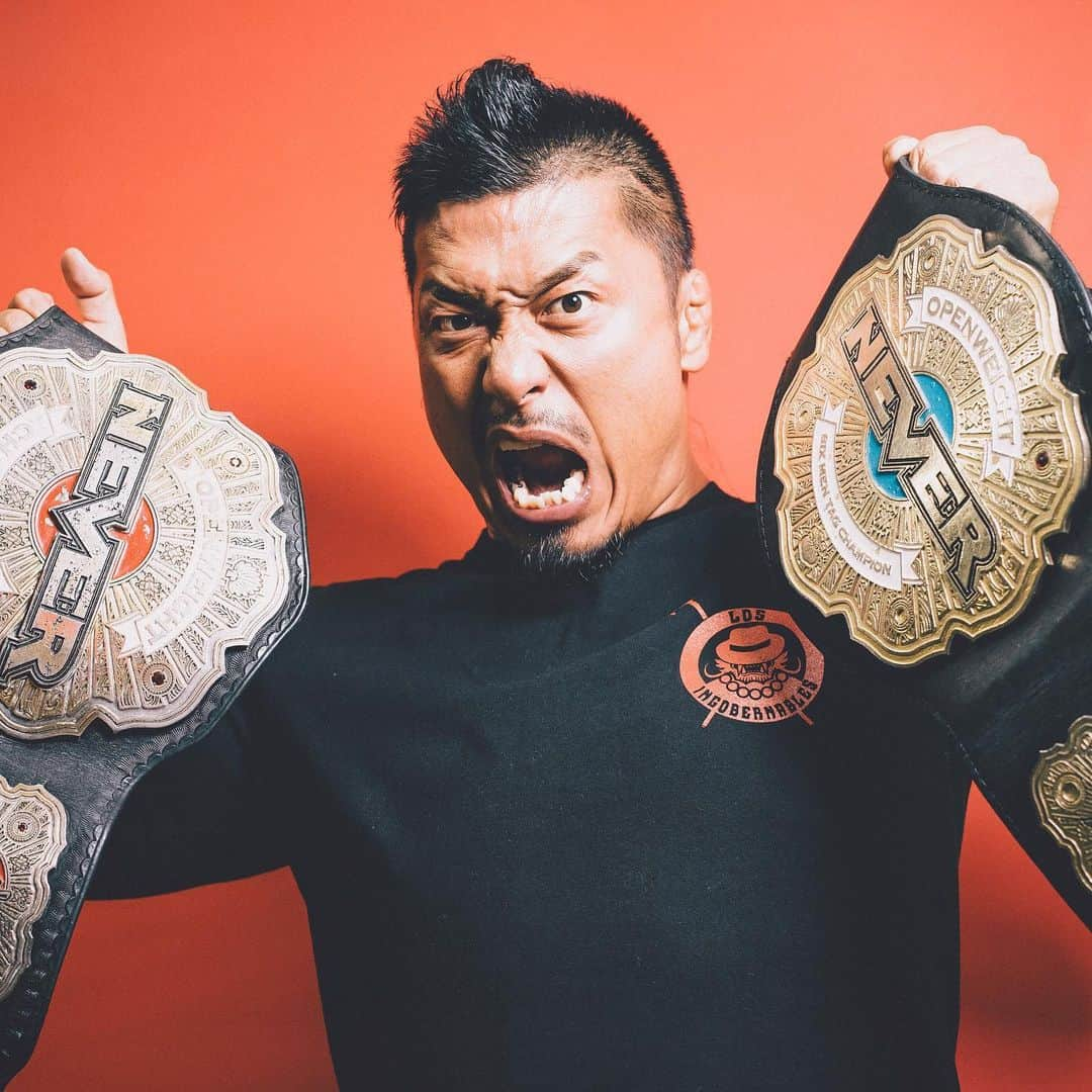 新日本プロレスさんのインスタグラム写真 - (新日本プロレスInstagram)「#ShingoTAKAGI !!🐉 【一問一答・第1部】 “NEVER二冠王者”鷹木信悟選手が衝撃の提案!? 『パンピングボンバー』命名の由来とは？ そして“いま一番対戦したい相手”は同級生の“あの男”! ☆スマホサイトで更新中！ @njpw1972  Photo By @nakapic1112 中原義史 #njpw #新日本プロレス #プロレス #鷹木信悟」3月9日 17時52分 - njpw1972