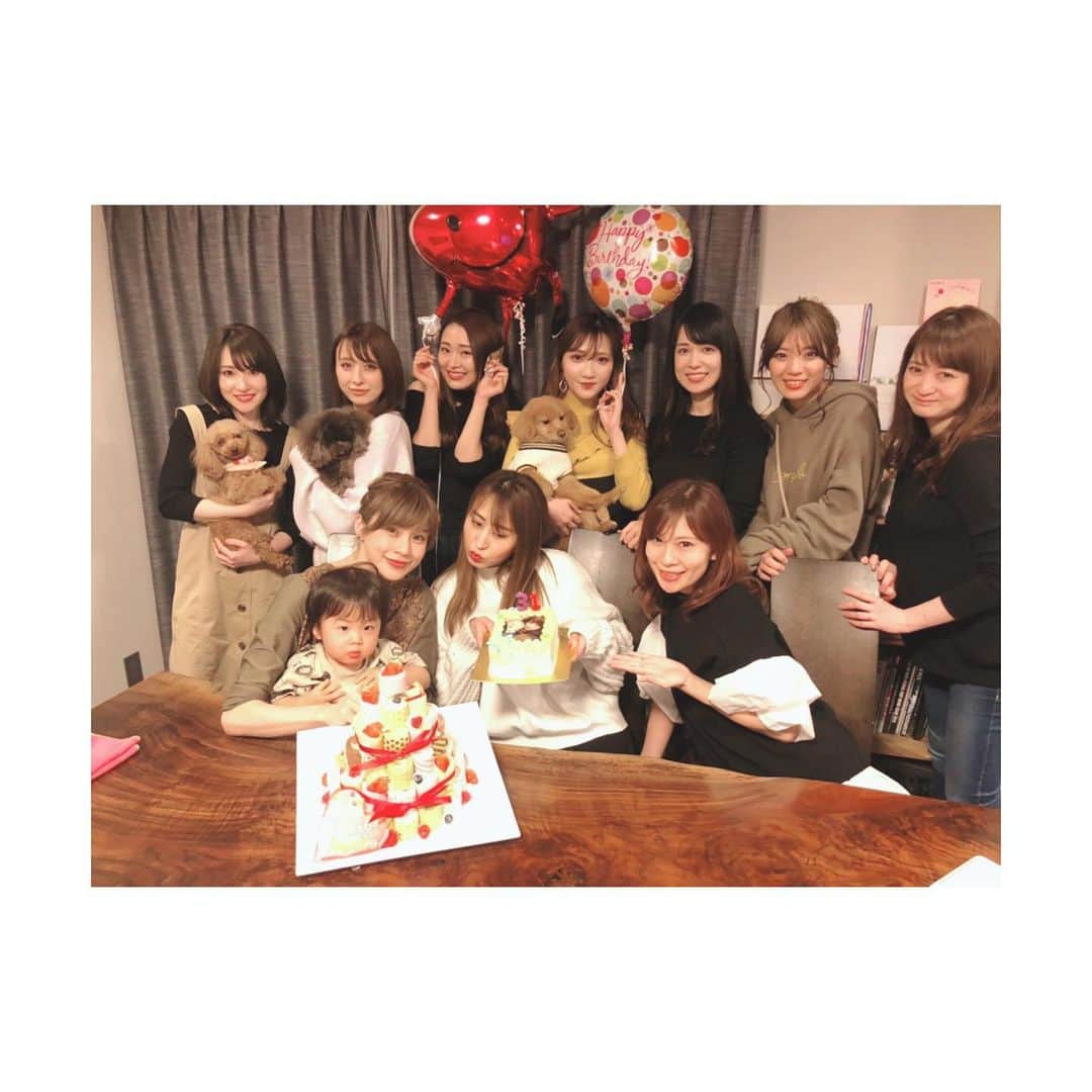 大本梨帆さんのインスタグラム写真 - (大本梨帆Instagram)「かおり誕生日おめでとう💓💓 昨日はかおりんちにお招き頂いてみんなでパーティー🥳✨ 久々にみんなに会えてみんなからたくさん幸せのおすそ分けしてもらった♥︎︎ #followme #tagsforlikes #like4like #l4l #tflers #instagood  #selfie  #japanesegirl #japan #youtube  #팔로우 #팔로미 #일본 #女孩子 #出張寿司 #bff #relife」3月9日 19時04分 - riho1129____