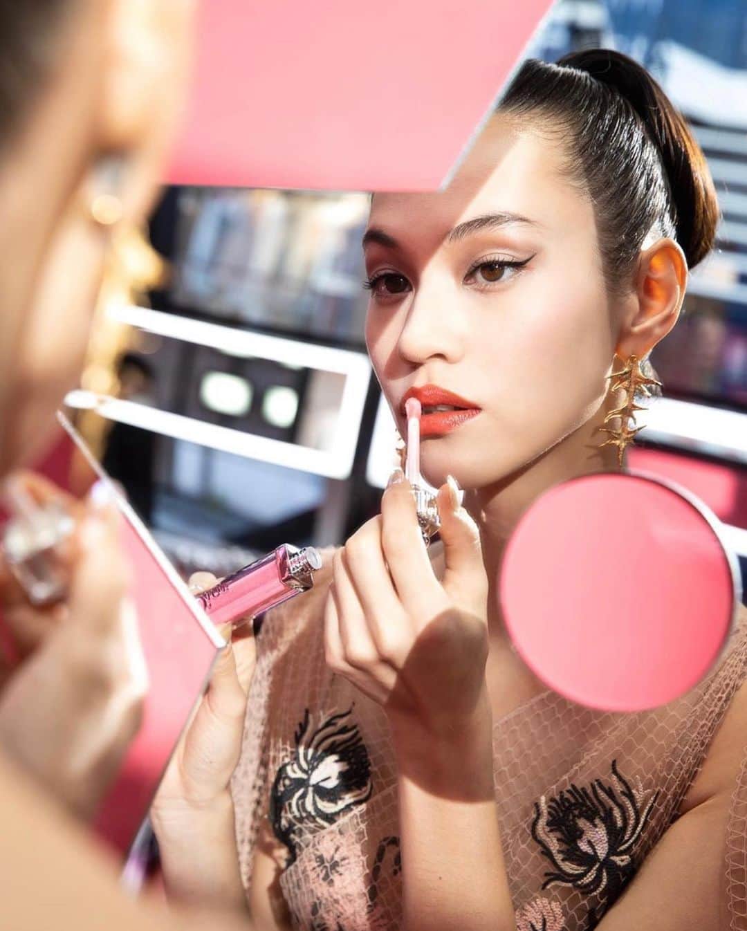 白石理絵さんのインスタグラム写真 - (白石理絵Instagram)「Make up for @i_am_kiko .💄 @diormakeup  I using  Dior Addict STELLA HALO SHINE 740& Dior Addict STELLAR GLOSS533.」3月9日 21時03分 - rieshiraishi1220