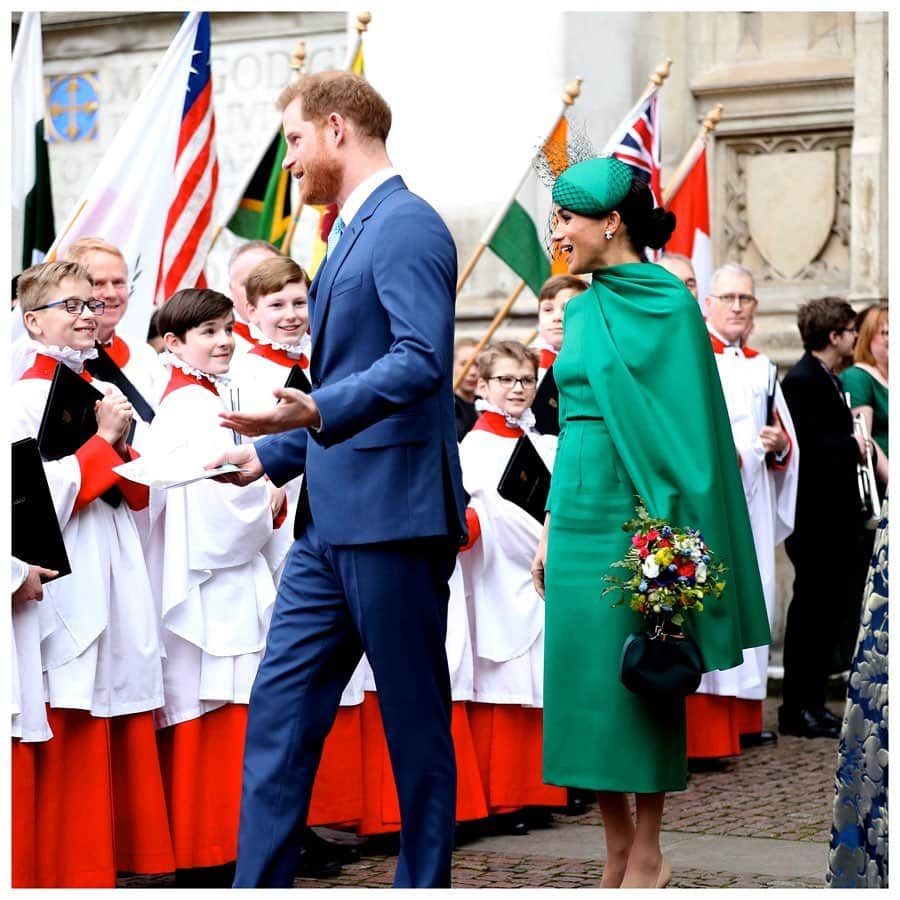 英ヘンリー王子夫妻のインスタグラム：「This afternoon, The Duke and Duchess of Sussex attended the annual Commonwealth Service at Westminster Abbey on Commonwealth Day, alongside Her Majesty The Queen and Members of The Royal Family.  The Commonwealth is a global network of 54 countries, working in collaboration towards shared economic, environmental, social and democratic goals, and the Service today seeks to highlight the vast community which spans every geographical region, religion and culture, embracing diversity amongst its population of 2.4 billion people, of which 60 percent are under 30 years old.  As President and Vice-President of the @Queens_Commonwealth_Trust, The Duke and Duchess of Sussex have been passionate advocates of the Commonwealth having spent many years working closely with the next generation of Commonwealth leaders.  The theme of the Commonwealth for 2020 is ‘Delivering A Common Future: Connecting, Innovating, Transforming', placing emphasis on youth, the environment, trade, governance, and ICT (Information and Communications Technology) and innovation.  From working to protect the earth's natural resources and preserving the planet for generations to come, to championing fair trade and empowering the youth of today to transform the communities of tomorrow, the Service celebrates the Commonwealth's continued commitment to delivering a peaceful, prosperous and more sustainable future for all.  Photo © PA」