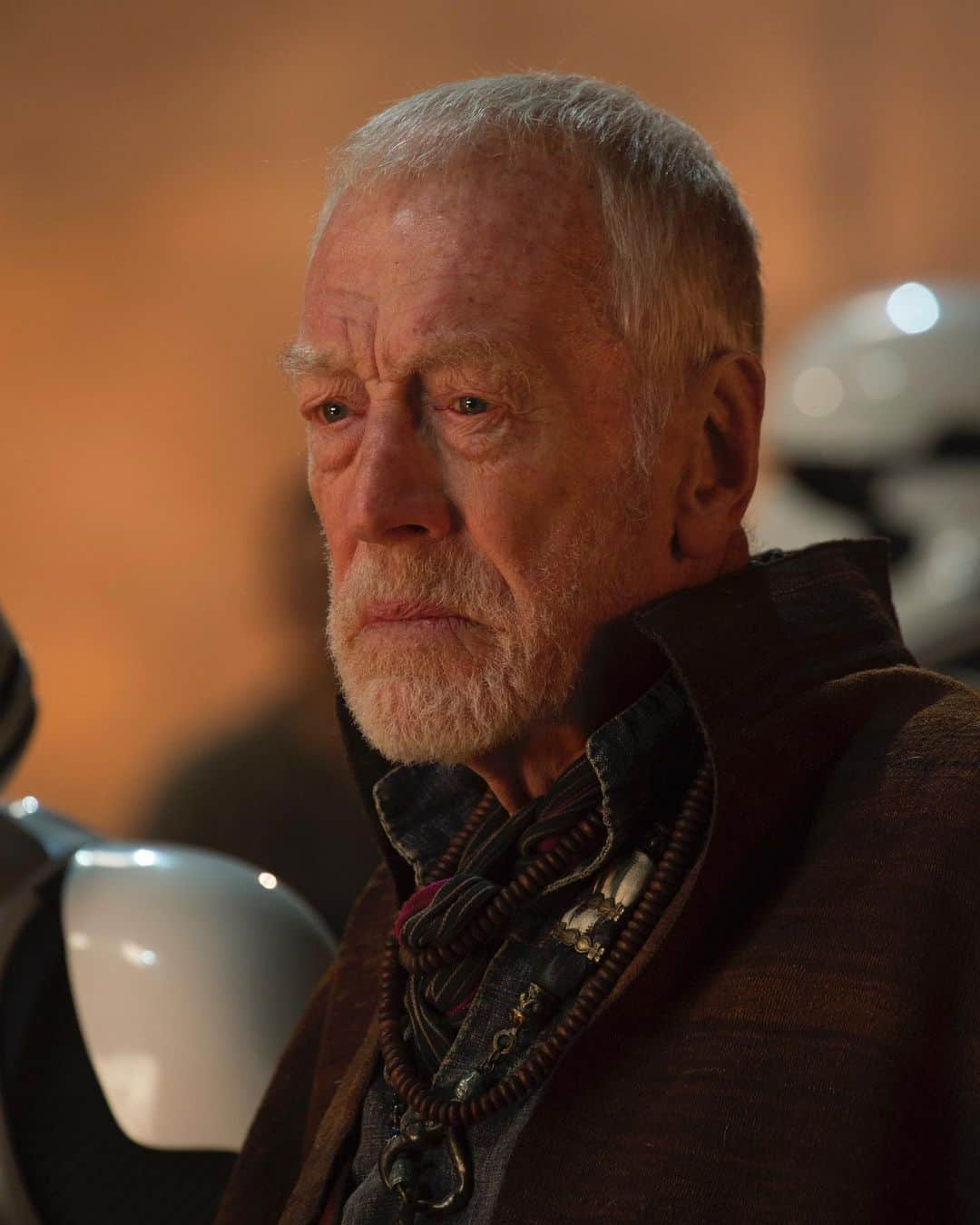 スター・ウォーズさんのインスタグラム写真 - (スター・ウォーズInstagram)「Today we celebrate the life of the legendary actor Max Von Sydow. To us, he's royalty.」3月10日 5時57分 - starwars