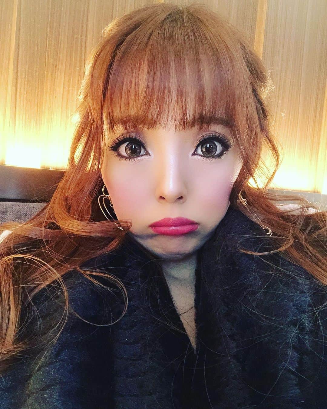 Hitomi（田中瞳）さんのインスタグラム写真 - (Hitomi（田中瞳）Instagram)「morning... It's raining all day..☔️☔️ suffer from migraine😫😫😫😫」3月10日 9時12分 - official_hitomitanaka