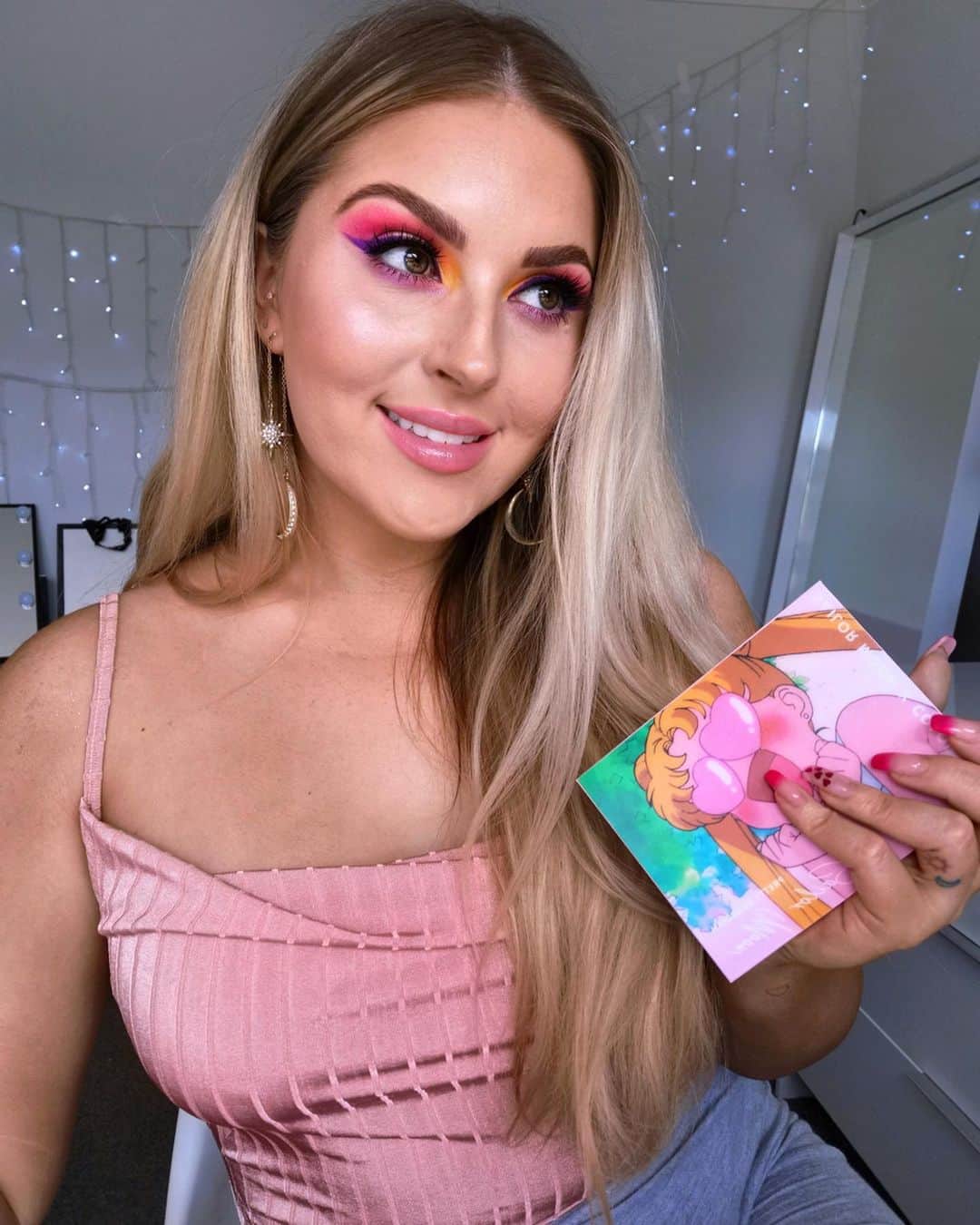 Shannonのインスタグラム：「Keep swiping for some basic bitch realness 😇💗🥰 this look is up on my YouTube already btw 💕 I hope you all had a lovely relaxing weekend! What are your plans for this week? 🌙」