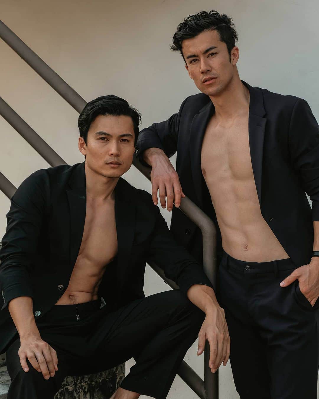 芳賀勇一さんのインスタグラム写真 - (芳賀勇一Instagram)「"BROTHER"  Models  @alexander_tomohiro @yuichihaga226  Photographer @juferkubai_photography  #models #redmodelling #brother #photo #professional #actors #fashion #magazine #tvc #bangkok #hongkong #phillipines #vietnam #malaysia #suit #mens」3月10日 10時32分 - yuichihaga226