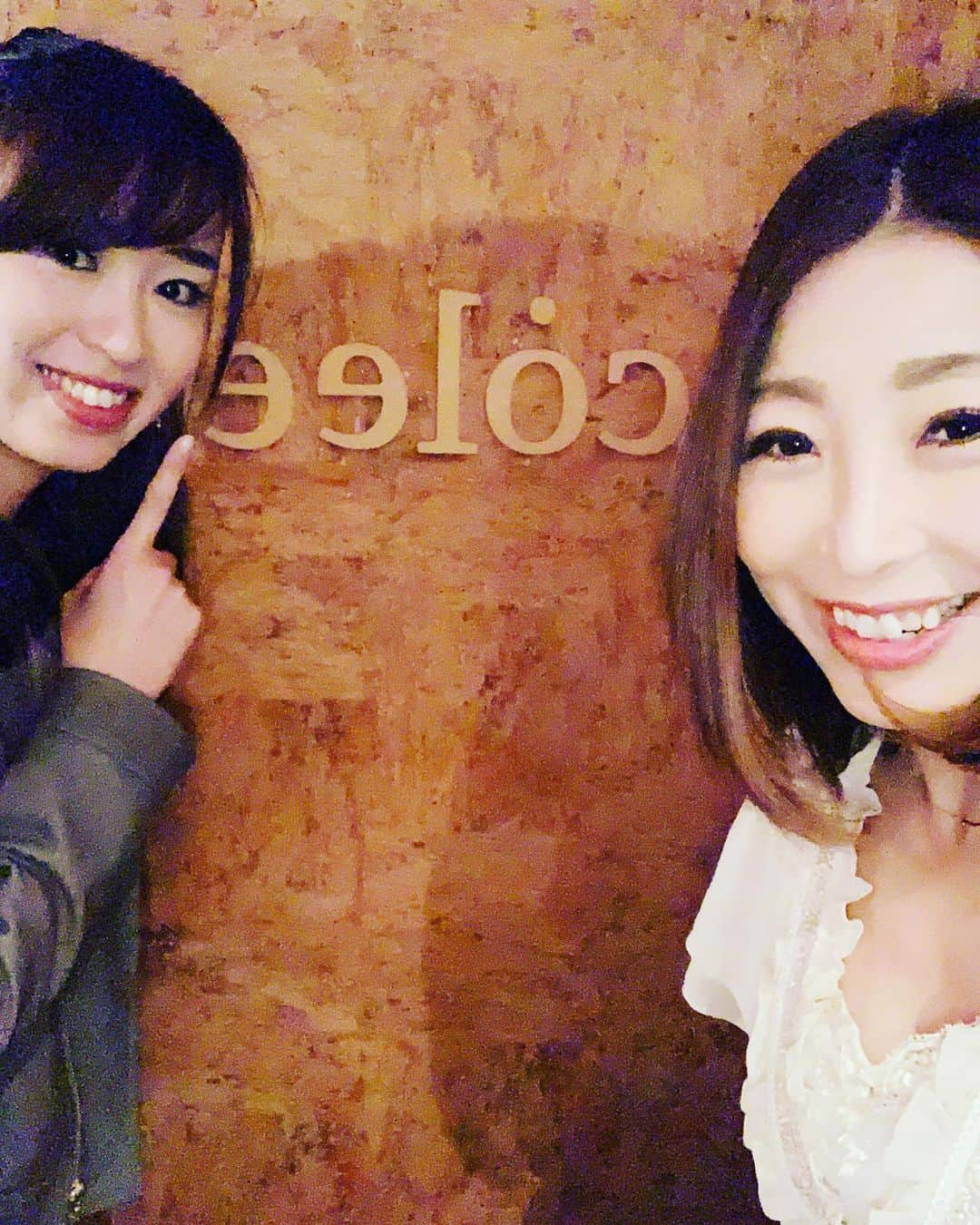 水田真依子さんのインスタグラム写真 - (水田真依子Instagram)「#たかのnicoleeきた#黄色#followme #トレーニング #夏 #筋トレ #summer #海 #美容 #水着 #beauty #milmilmichilu #workout #ママファッション #ミルミルミチル #fashion #love #ビーチ #me #americascup #hashreco #milmilパーティー #女子力 #ユーガ #usa #euga #training #newyork #fitness #筋トレ女子」3月10日 10時50分 - maikosebasu