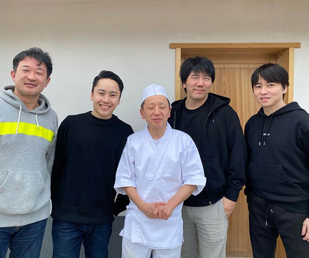 太田雄貴さんのインスタグラム写真 - (太田雄貴Instagram)「尊敬できる人達に囲まれるのは、本当に幸せな事です。」3月10日 12時45分 - yuki_ota_fencing