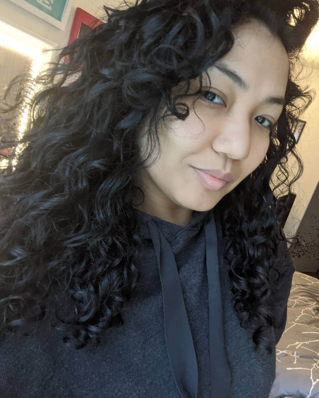 のインスタグラム：「Curly Hair♥️ 今日もカーリーヘア😁👍 #curlyhair #sheamoisture #カーリーヘア」