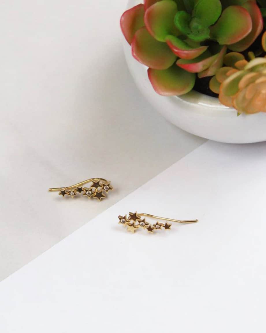 ジュールスミスのインスタグラム：「Star Light Crawlers 🌟 Happy Full Moon in Virgo, babes! 🌙😘 .⠀﻿⁠ .⠀﻿⁠ .⠀﻿⁠ .⠀﻿⁠ .⠀﻿⁠ .⠀﻿⁠ .⠀﻿⁠ #jewelry #jewellery #necklace #ring #earrings #bracelet #gold #rings #accessories #jewelrygram #bling #jewels #sparkle #glitter #instajewelry #jewelrydesigner #bracelets #fashionjewelry #shine #braceletstacks #braceletsoftheday #instajewelry #bohojewelry #bohemianjewelry #gypsyjewelry #glitter #bohostyle #boldstyle #aboutalook⁣﻿⁠」