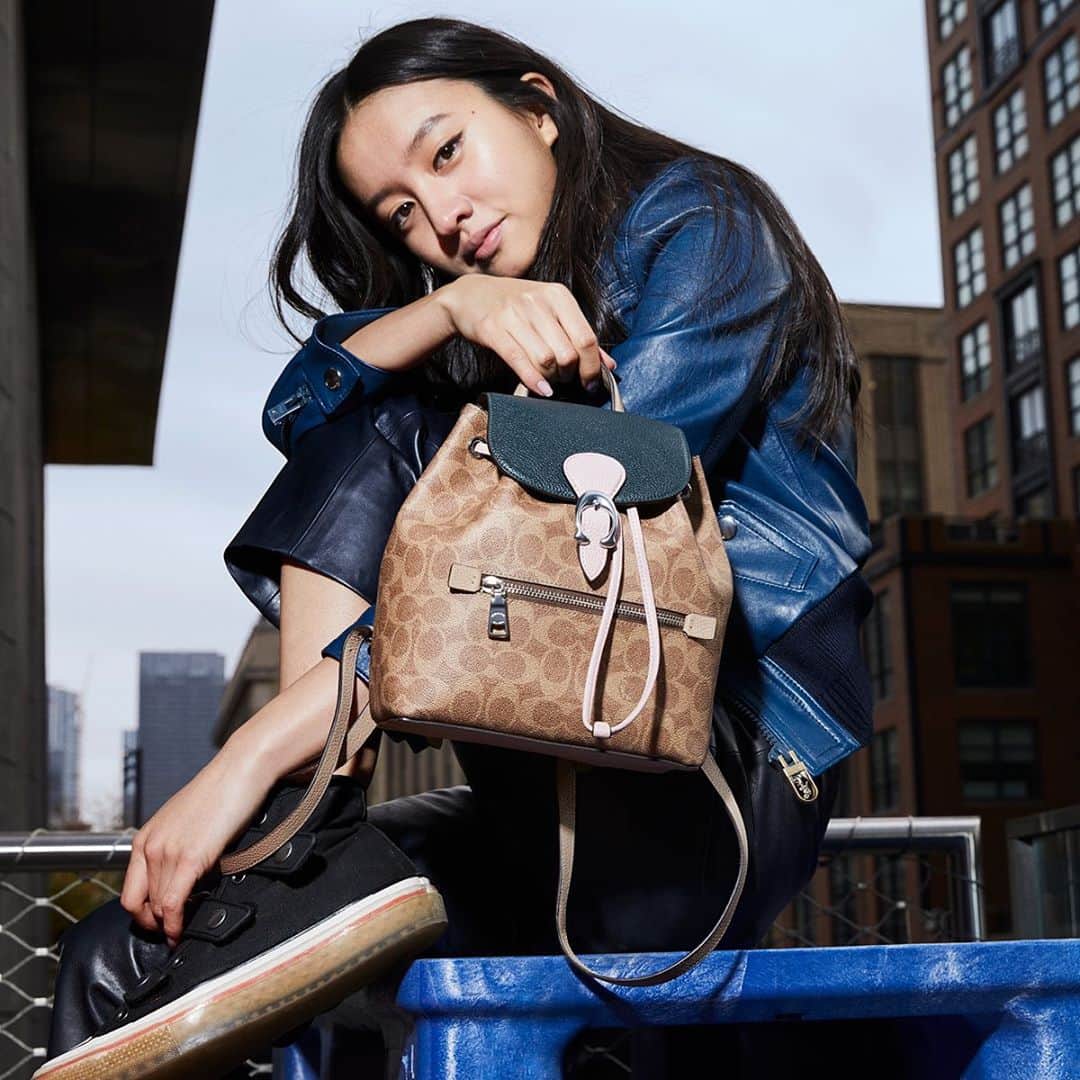 DFS & T Galleriaさんのインスタグラム写真 - (DFS & T GalleriaInstagram)「From versatile crossbody bags to sporty apparel as worn by Japanese model Kōki, exclusives from the @Coach collection will see you through the season in style.  #TGalleria #ShopDutyFree」3月10日 15時20分 - dfsofficial