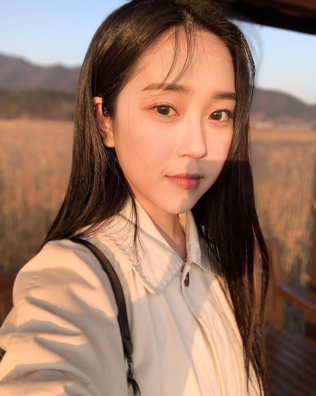 チャ・ユンジのインスタグラム：「노을이 너무 예쁘다-」