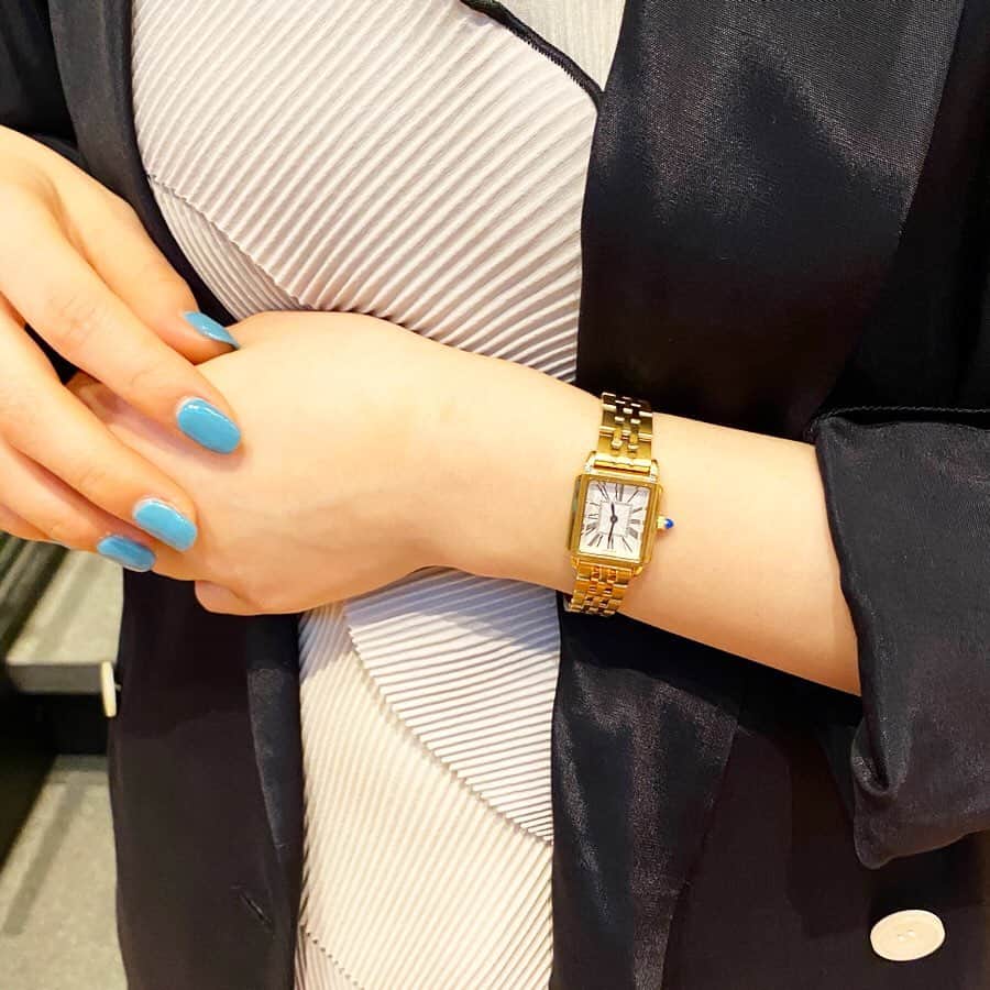 ビームス金沢さんのインスタグラム写真 - (ビームス金沢Instagram)「〈Demi-Luxe BEAMS〉 . ステンレス 腕時計 . 高級感溢れるディテールと、上品なカラーリングが魅力的な時計です！ 是非お店にチェックしに来てください♪ . #BEAMS#DemiLuxeBEAMS#ATouchofLuxe#ishikawa#kanazawa#japan#beams金沢#ootd#デミルクスビームス#石川#金沢#日本#ビームス金沢#時計#上品#高級感」3月10日 15時34分 - beams_kanazawa
