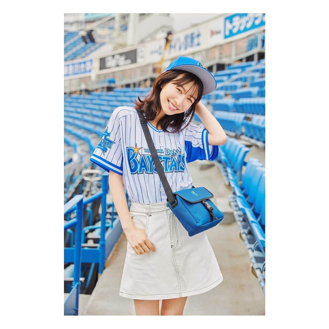 岡本夏美さんのインスタグラム写真 - (岡本夏美Instagram)「3月24日から宝島社さんより発売される 「YOKOHAMA DeNA BAYSTARS SHOULDER BAG BOOK」の表紙&中誌面 に登場しています！  地元神奈川のチーム  #横浜DeNAベイスターズ！ ユニフォームも着れてスタジアムも行けて！感動でした！🏟⚾️ 宜しくですっ⭐︎ 写真どれがお好みですか？🤤q」3月10日 15時40分 - okamoto_natsumi