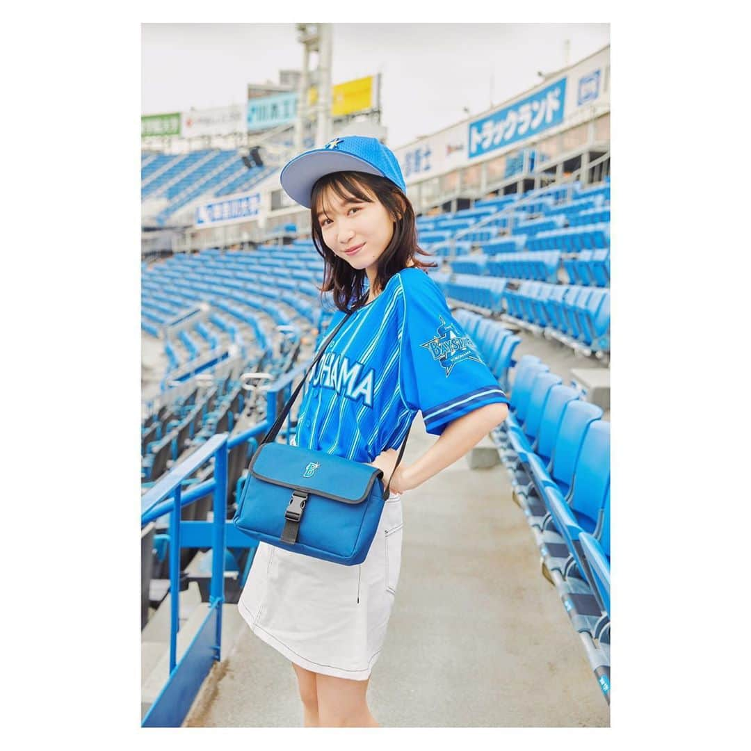 岡本夏美さんのインスタグラム写真 - (岡本夏美Instagram)「3月24日から宝島社さんより発売される 「YOKOHAMA DeNA BAYSTARS SHOULDER BAG BOOK」の表紙&中誌面 に登場しています！  地元神奈川のチーム  #横浜DeNAベイスターズ！ ユニフォームも着れてスタジアムも行けて！感動でした！🏟⚾️ 宜しくですっ⭐︎ 写真どれがお好みですか？🤤q」3月10日 15時40分 - okamoto_natsumi