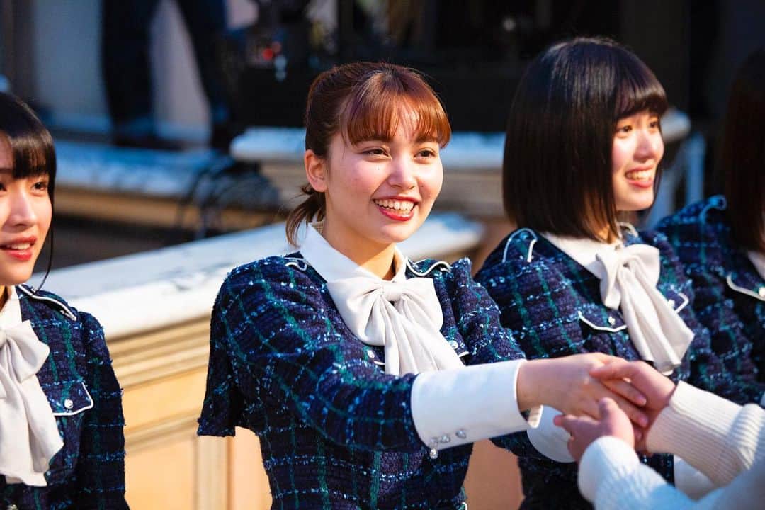 テレビ東京「青春高校３年C組」のインスタグラム：「#君のことをまだ何にも知らない  #CDデビュー日 #オフショット #お台場 #venusfort  #教会広場 #青春高校3年Ｃ組 #青春高校3年Ｃ組アイドル部  #ボールドウィン零」