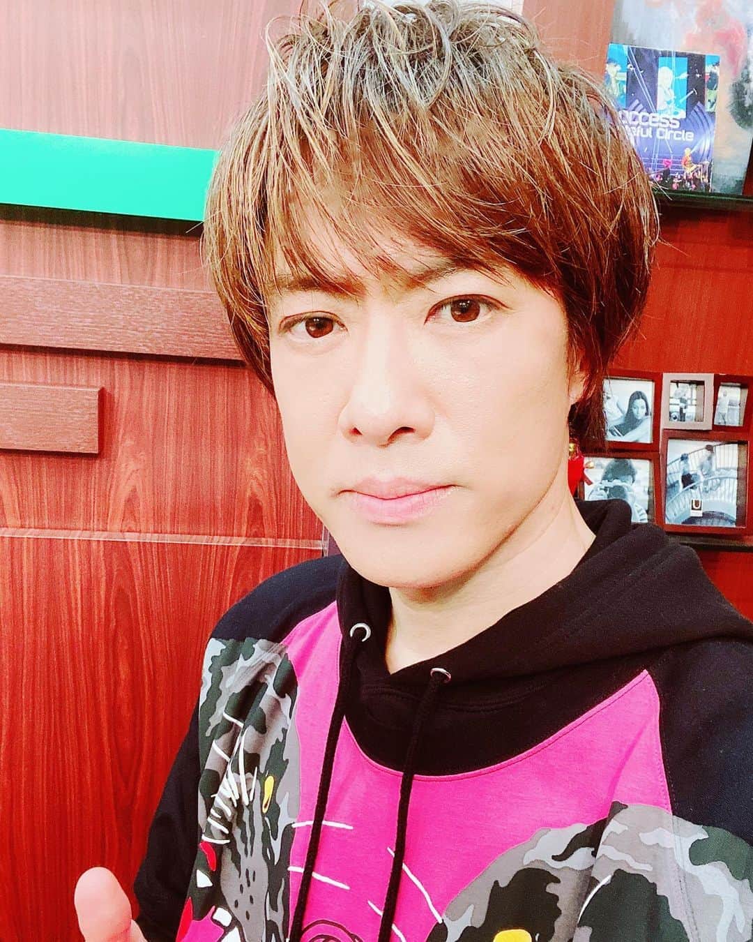 貴水博之のインスタグラム：「サンキューaccessのオールナイトニッポン動画ッ🎉🎉🎉🎉🎉🎉🎉🎉🎉🎉 #ウィルス #対策 #手洗い #うがい #マスク #出来る事を #おやすみ #against #the #virus #wash #hand #gargle #musk #goodnight」