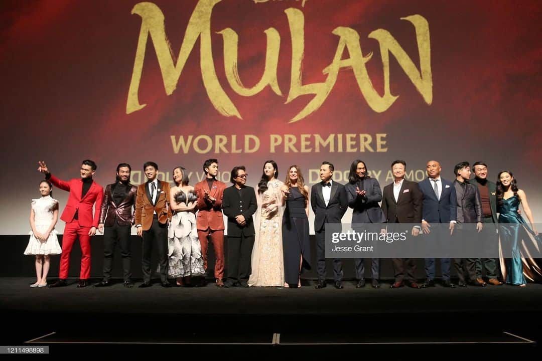 ジェット・リーさんのインスタグラム写真 - (ジェット・リーInstagram)「I had a wonderful time at the #mulan premiere yesterday! I’m so proud of this movie and grateful for everyone who has put in so much work into it. I hope everyone can stay strong during this difficult and I’m wishing everyone the best.」3月11日 2時45分 - jetli