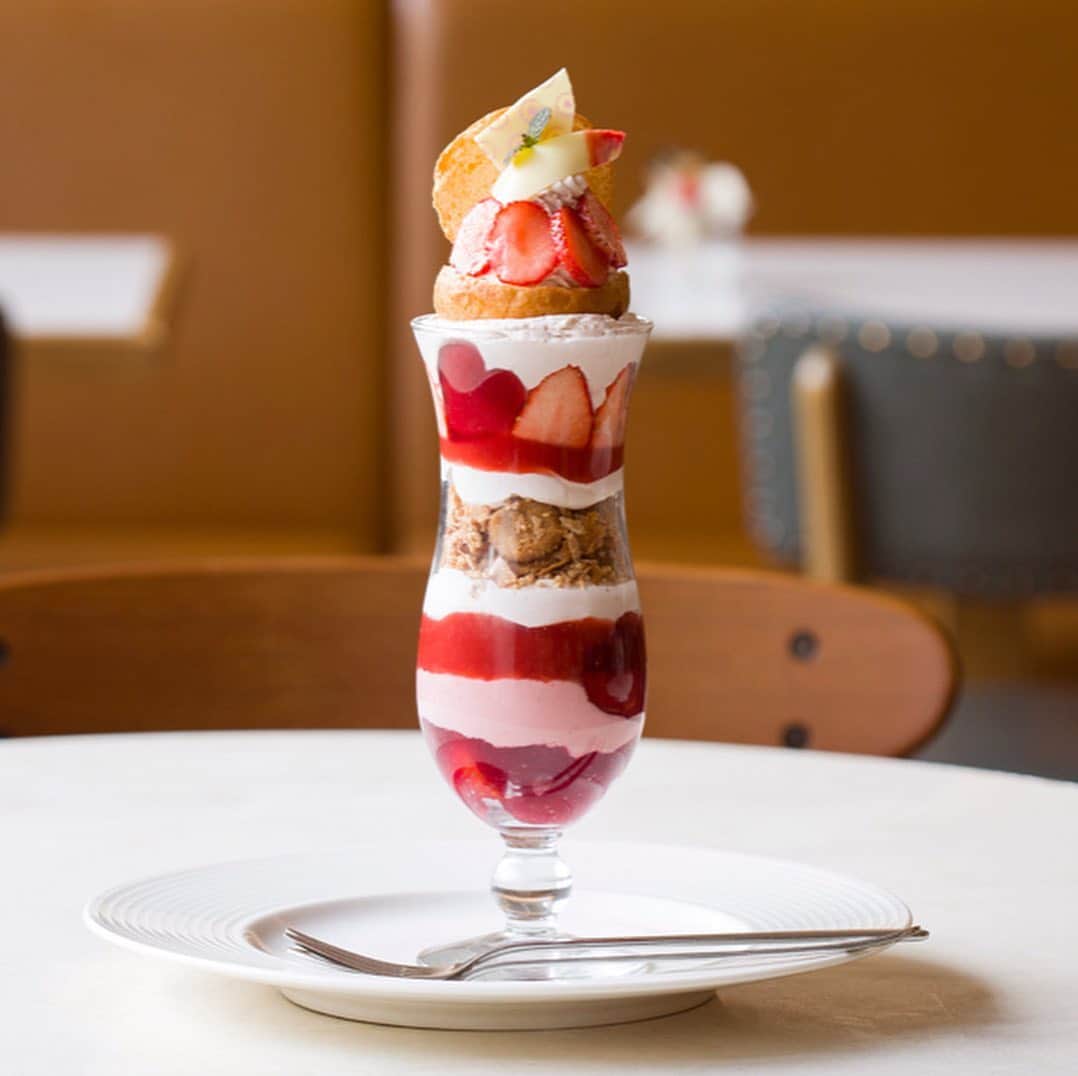 オズモール編集部のグルメインスタ