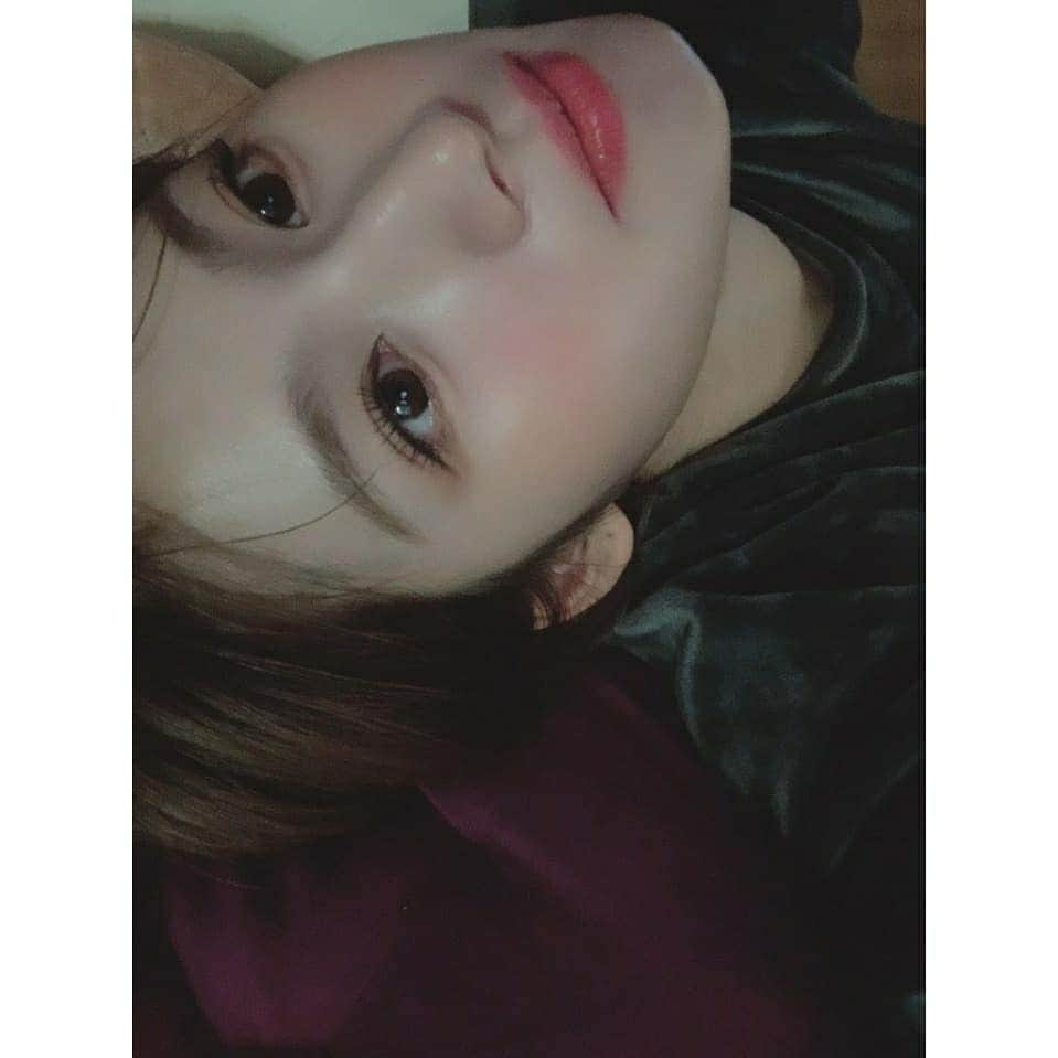 TWICEさんのインスタグラム写真 - (TWICEInstagram)「난 이제 밥먹을거당🌼」3月10日 18時27分 - twicetagram