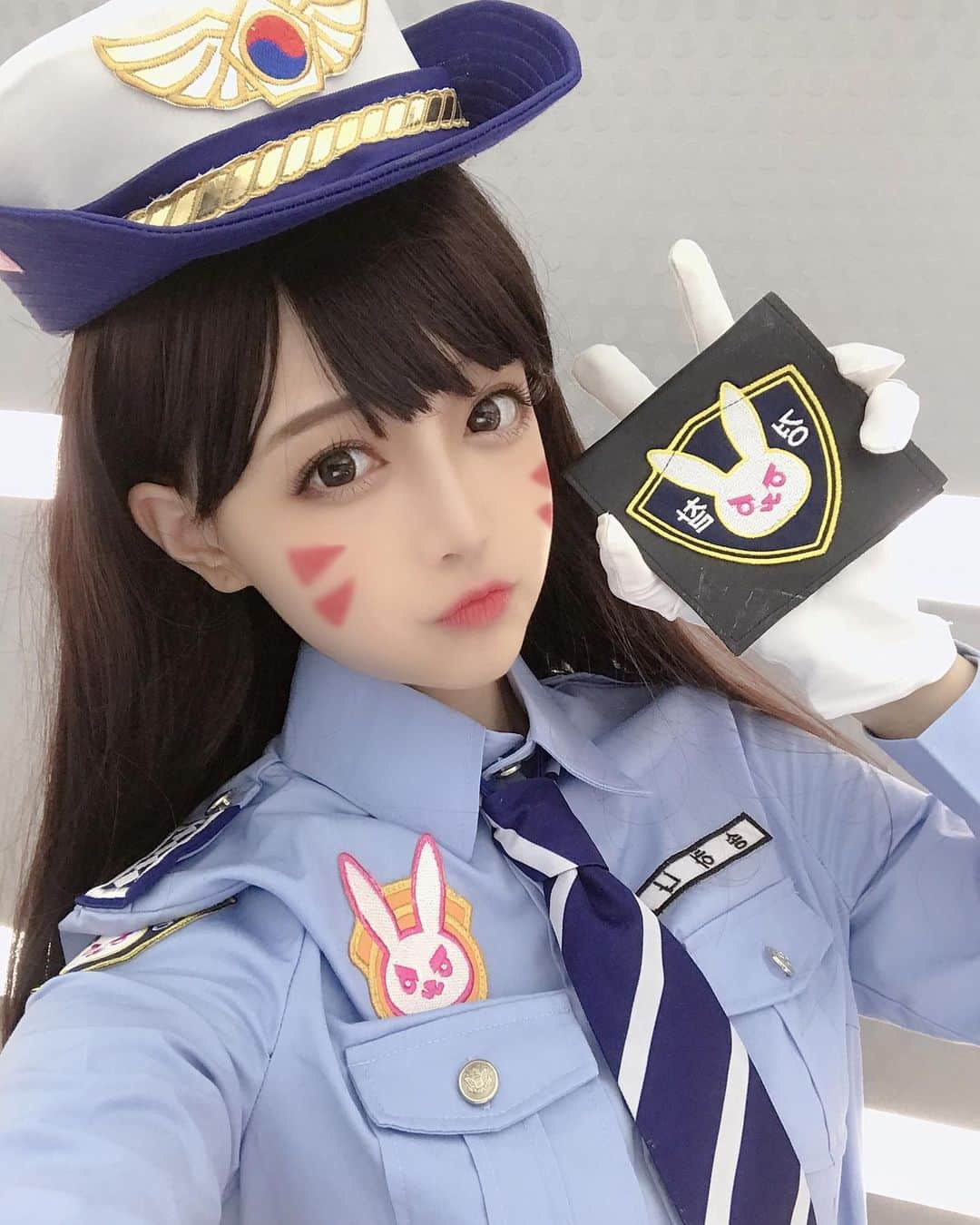 Chikako千佳子さんのインスタグラム写真 - (Chikako千佳子Instagram)「Catch you！👮🏻‍♀️🚨🚔 phx @oozawaryuka  #dvacosplay #dva #overwatch #overwatchcosplay #officerdva #officerdvacosplay #blizzard」3月10日 18時33分 - cindychikako