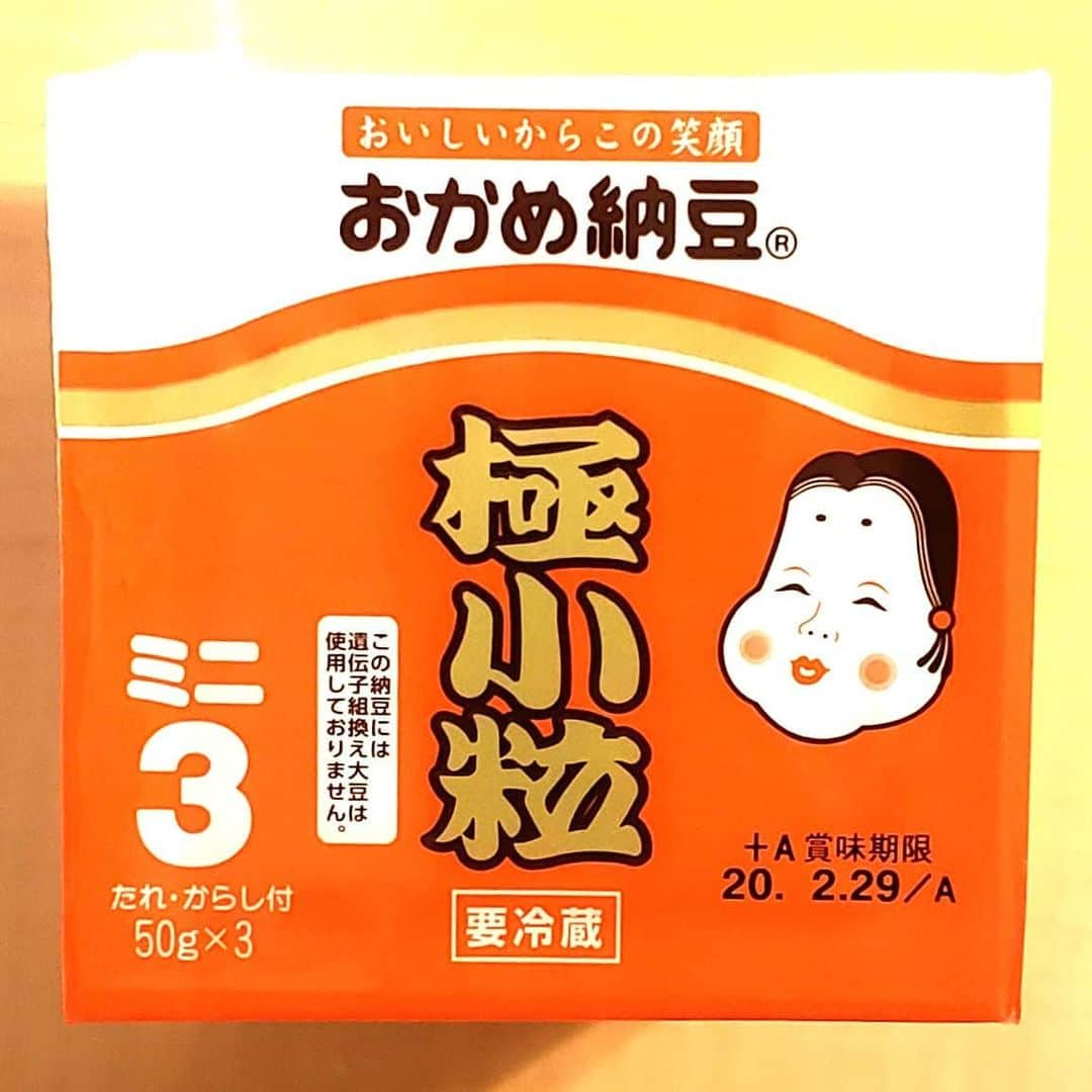 布川敏和さんのインスタグラム写真 - (布川敏和Instagram)「納豆が今, 品薄なんだってね~~~ なんてこったぁ～ !? 貴重さを感じ～  冷蔵庫に入ってた, 賞味期限９日オーバーの納豆に, オリーブオイルと醤油とマスタードとハイミーを入れて, 長ネギちらして、ルービーの肴～🍺(๑´ڡ`๑)マイウー！」3月10日 18時44分 - fukawatoshikazu