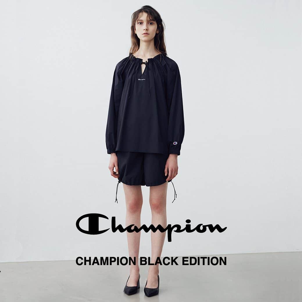 CAPRICIEUX LE'MAGEさんのインスタグラム写真 - (CAPRICIEUX LE'MAGEInstagram)「・ ・ Champion BLACK EDITION ・ @champion_japan ・ アスレチックウェアの「機能性」と モードファッションをベースとした「デザイン性」を融合させた 新たなコレクション“CHAMPION BLACK EDITION” * シルエットやカッティングにこだわり ブラックをキーカラーとしたミニマム且つ洗練されたスタイルです。 * * #capricieux_lemage#capricieuxlemage#lemage#カプリシュレマージュ#レマージュ#spring#springfashion#2020ss #recommended#newarrivals#fashion#大人カジュアル#シンプル#champion#blackedition#championblackedition#チャンピオン」3月10日 19時59分 - capricieux_lemage