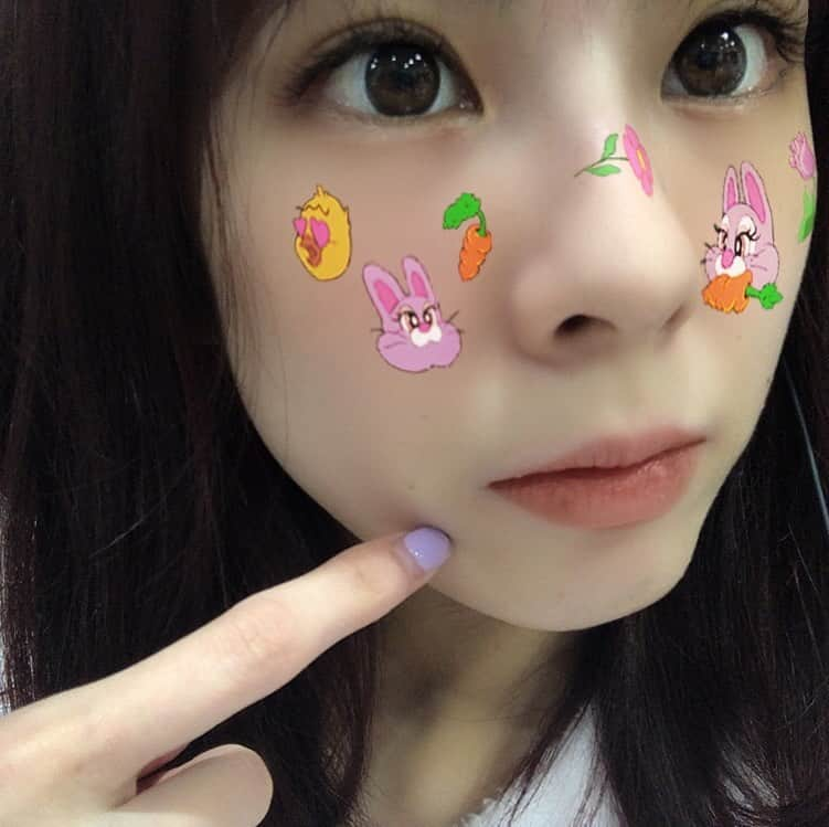 桜花りなさんのインスタグラム写真 - (桜花りなInstagram)「まつげエクステ復活✌︎ わしゃシンプル盛りの100本やで✔️」3月10日 20時10分 - xxyuricornxx