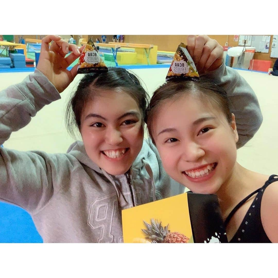 土橋ココさんのインスタグラム写真 - (土橋ココInstagram)「. ⭐️⭐️⭐️ #nauca #bcaa  #bcball #mwu #lavys #gymnastics」3月10日 20時55分 - niko_d.k