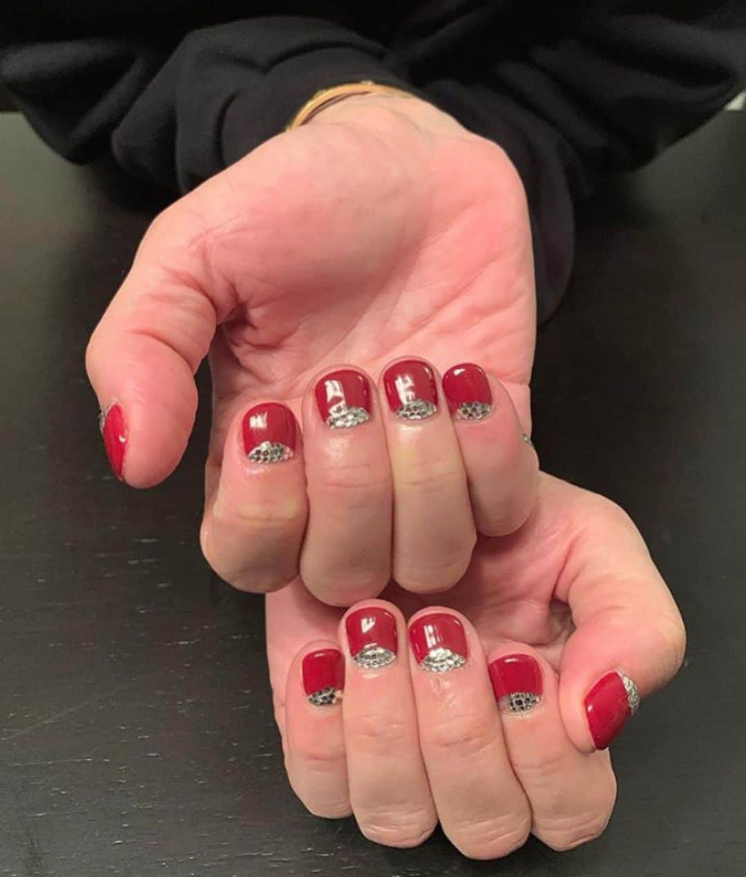 Mei Kawajiriさんのインスタグラム写真 - (Mei KawajiriInstagram)「@themarcjacobs ‘s New nails are Crystal @swarovski pavet half moon #nails🌙🌙🌙 #Nailsbymei #smalleststones 🌙🌙🌙💕」3月10日 21時10分 - nailsbymei