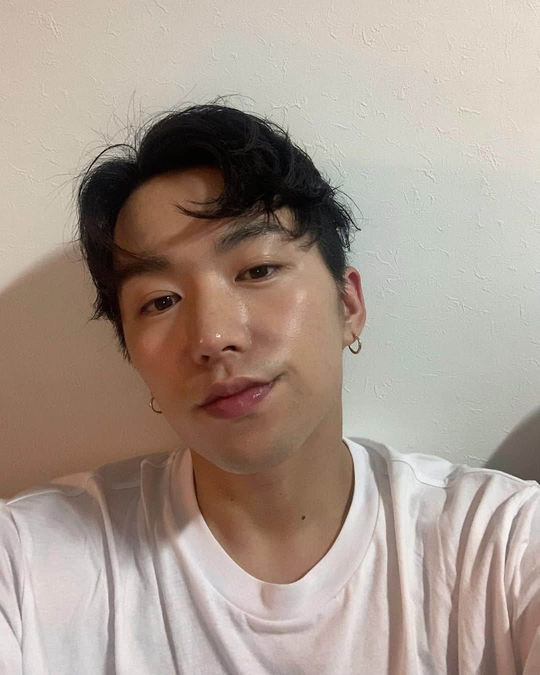のインスタグラム：「3枚になっております。 #コメ返します✌️」