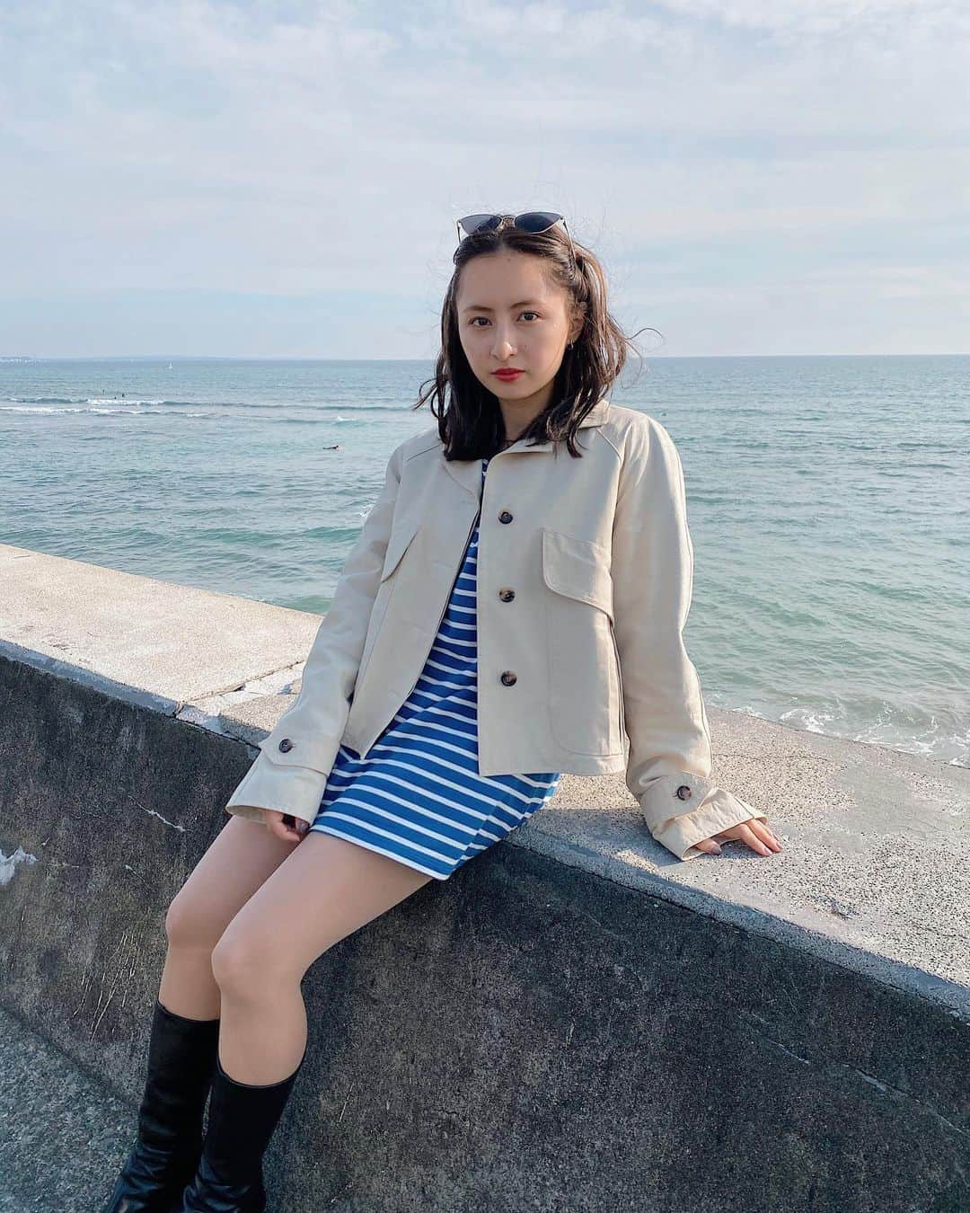 Julia Castroさんのインスタグラム写真 - (Julia CastroInstagram)「明日から暖かいみたいだね💙 春の風好き。 . #spring #fashion #drive #beach #shonan #shonanbeach #springfashion #outfit #ootd #outfitoftheday #blue #sunnyday #springstyle #girlsstyle #春服 #ファッション #湘南 #七里ヶ浜 #写真 #春 #春ファッション #女の子 #ドライブ #海 #ビーチ #ちびコーデ #julifashion」3月10日 21時59分 - julia.c.0209