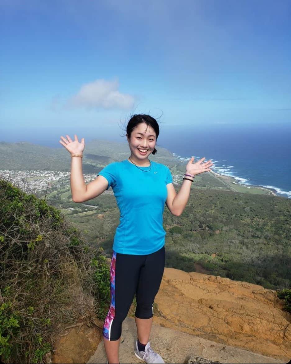 鬼塚貴理のインスタグラム：「ココヘッドっていうとこ登りました🥰 #kokohead kokoなのかcocoなのか🤷‍♀️😉😉😉」