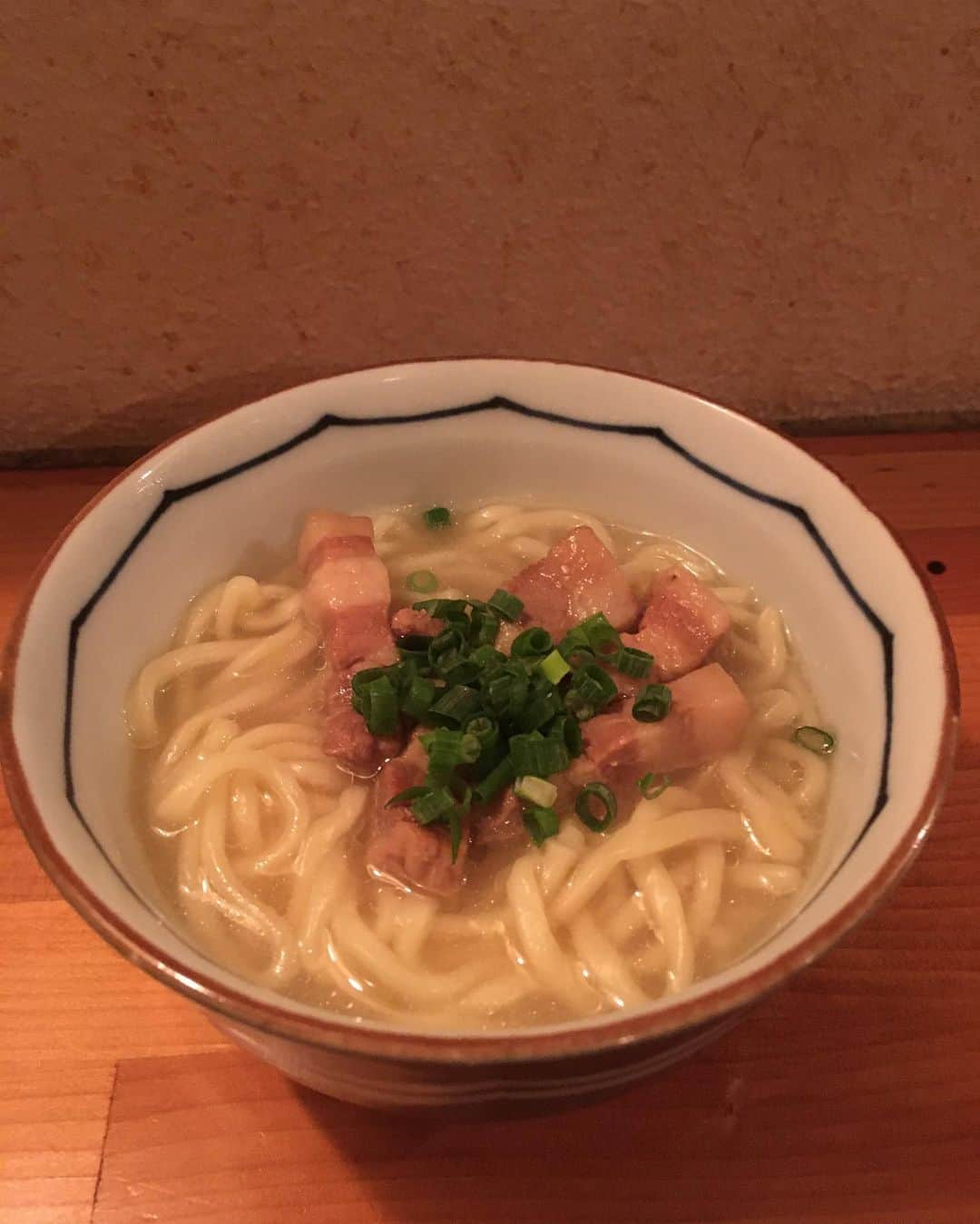 福山理子さんのインスタグラム写真 - (福山理子Instagram)「おめでとう あたしの周りは魚座さんが多いのです #お誕生日おめでとう  #happybirthday #ポーク卵 #沖縄風 #沖縄そば」3月10日 23時23分 - rikofukuyama
