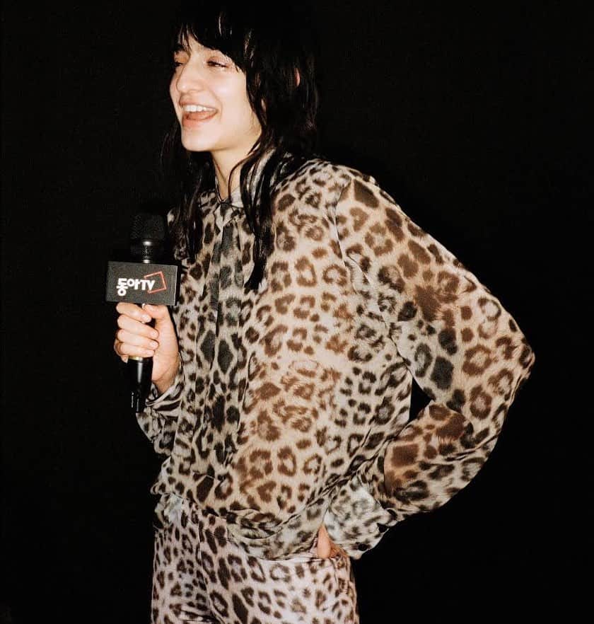 イーチ x アザーさんのインスタグラム写真 - (イーチ x アザーInstagram)「Digital leopard translucide blouse with matching stretch flared leggings on @a01fe.l0u at the BACKSTAGE of the "Condemned to be free" FW20 women‘s runway show photographer: @carlydame  make up: @sergiocorvacho hair: @francogobbi1 w/ @milkshakehairofficial model: @a01fe.l0u  content creator: @lunacontee #eachxother #fw20」3月11日 0時34分 - eachxother