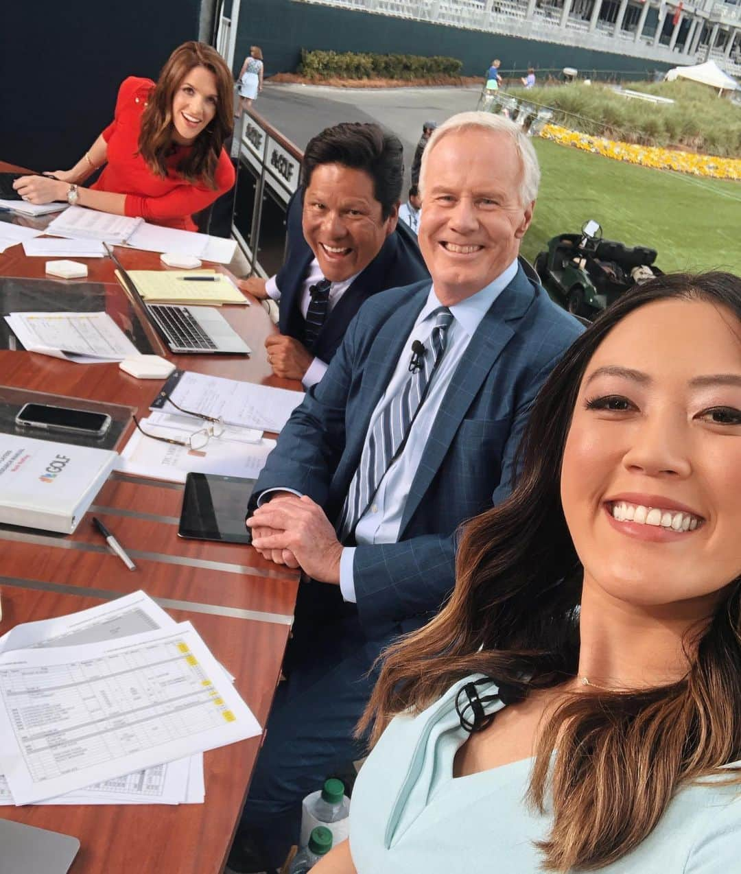 ミシェル・ウィーさんのインスタグラム写真 - (ミシェル・ウィーInstagram)「And that’s a wrap on Day 1! Thanks to everyone who tuned in this AM. @golfchannel Live From will continue its coverage all day from the @theplayerschamp and we will be back every morning this week at 9 am to 12 pm EST 🤗 @carabanksgc @notahb3 #MarkRolfing」3月11日 1時11分 - michellewiewest