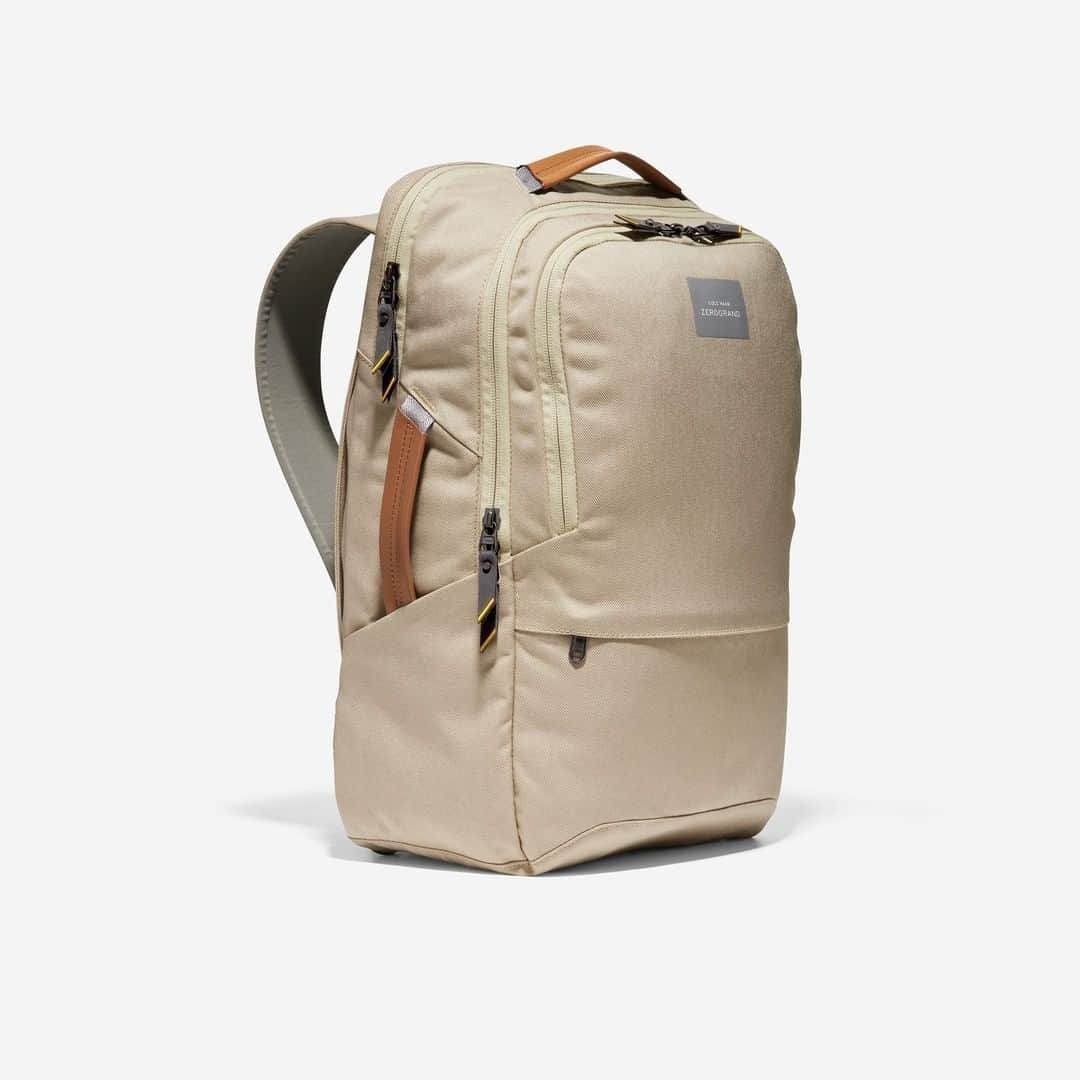 COLE HAAN JAPANさんのインスタグラム写真 - (COLE HAAN JAPANInstagram)「通勤、出張や旅行に最適な軽量バックパック。 15インチまでのノートパソコンが収納可能です。  #ファッション #fashion #バッグ #リュック #backpack #instagood #ootd #bag」3月11日 12時00分 - colehaanjapan