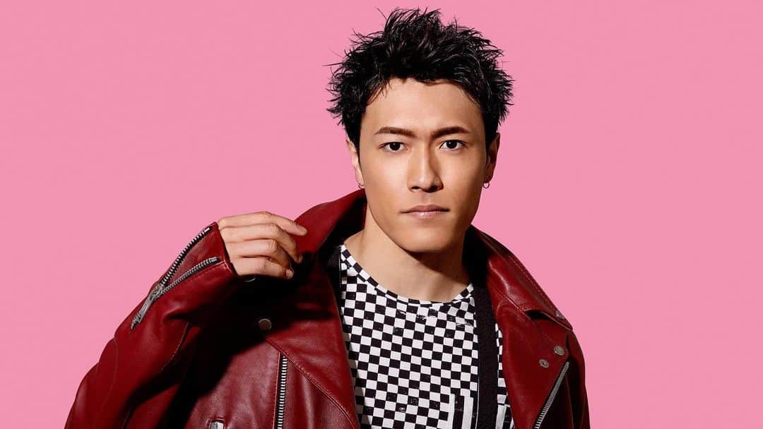 GENERATIONS from EXILE TRIBEさんのインスタグラム写真 - (GENERATIONS from EXILE TRIBEInstagram)「* * 2020.04.15.(wed) release 22th Single 「ヒラヒラ」 "YUTA" Artist Photo‼︎ * #GENERATIONS #GENE #ジェネ #ヒラヒラ #放浪新世代」3月11日 7時16分 - generations_official