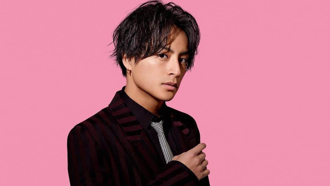 GENERATIONS from EXILE TRIBEさんのインスタグラム写真 - (GENERATIONS from EXILE TRIBEInstagram)「* * 2020.04.15.(wed) release 22th Single 「ヒラヒラ」 "ALAN" Artist Photo‼︎ * #GENERATIONS #GENE #ジェネ #ヒラヒラ #放浪新世代」3月11日 7時10分 - generations_official