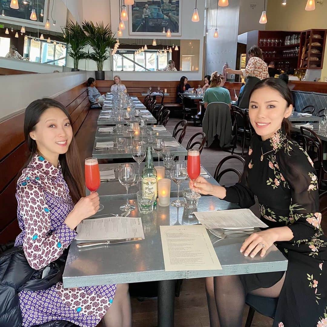 森理世さんのインスタグラム写真 - (森理世Instagram)「Had a wonderful time with Misa @misakuranaga the principal dancer with San Francisco ballet 🩰✨ Very happy to reconnect In San Francisco😍🌏 She is such an inspiration! サンフランシスコバレエ団のプリンシパルダンサー倉永美沙さんと奇跡の再会です🥰　 以前光栄にも舞台でご一緒させていただきました。 サンフランシスコでも大活躍の美沙さん、日本人として本当に誇りです！ 沢山の笑いとパワーをありがとうございました😊  #misakuranaga #倉永美沙 #ballet #dance #missuniverse」3月11日 9時23分 - riyomori_