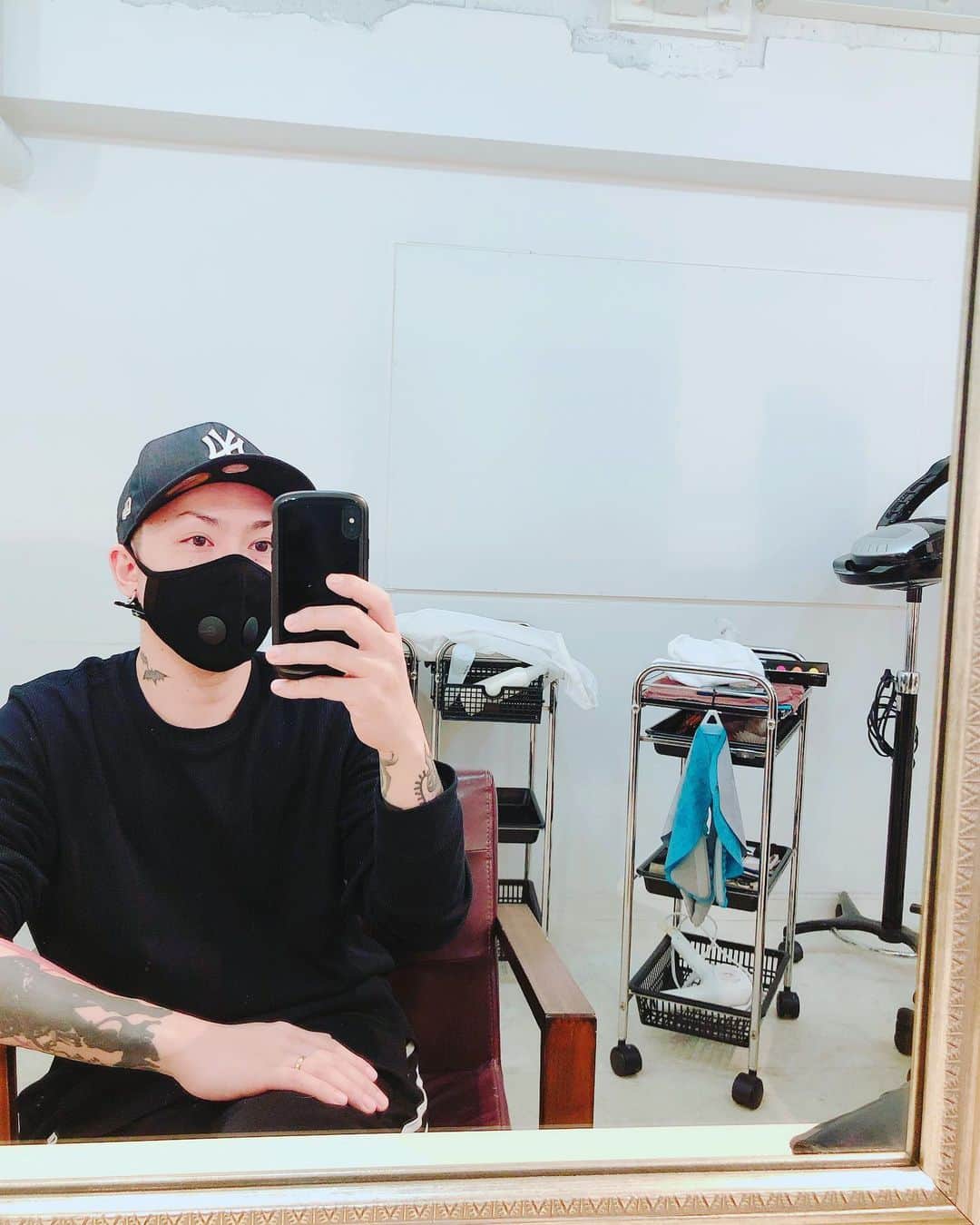 MAH さんのインスタグラム写真 - (MAH Instagram)「髪切りまくり。 ✂︎ 新宿Cyan @choonmi」3月11日 10時33分 - mahfromsim