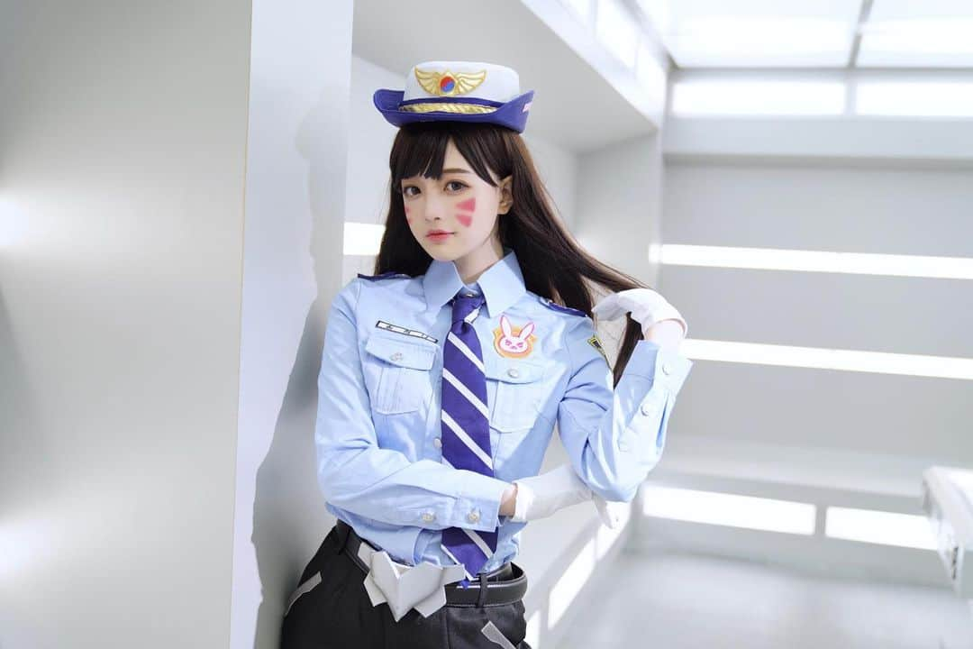 Chikako千佳子さんのインスタグラム写真 - (Chikako千佳子Instagram)「Catch you！👮🏻‍♀️🚨🚔 phx @oozawaryuka  #dvacosplay #dva #overwatch #overwatchcosplay #officerdva #officerdvacosplay #blizzard」3月11日 20時31分 - cindychikako