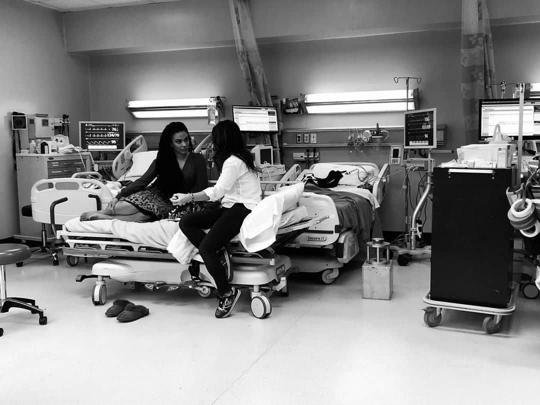 フリーマ・アジェマンさんのインスタグラム写真 - (フリーマ・アジェマンInstagram)「HOSPITAL DRAMA • #DayeonKang #NewAmsterdam (📸 @this_isnt_steph)」3月11日 12時36分 - freemaofficial