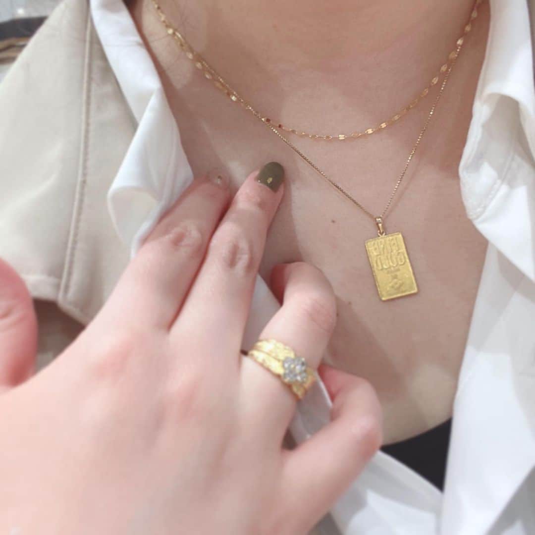 岡村咲さんのインスタグラム写真 - (岡村咲Instagram)「ホワイトデーにネックレスをプレゼントして貰いました💝K18のプリンセスネックレス💫ありがとう😊」3月11日 14時14分 - sakiokamura_official