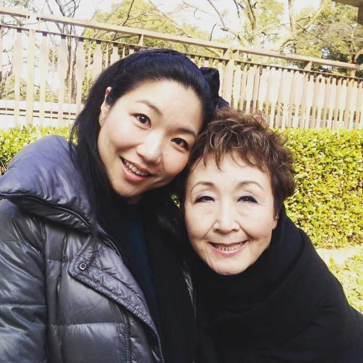 有坂美香のインスタグラム：「Peace On Earth 2014 あれから9年。感謝と共に。 わせねでや、　いつまでも、いつまでも。  #311 #わせねでや #加藤登紀子さん #有坂美香」