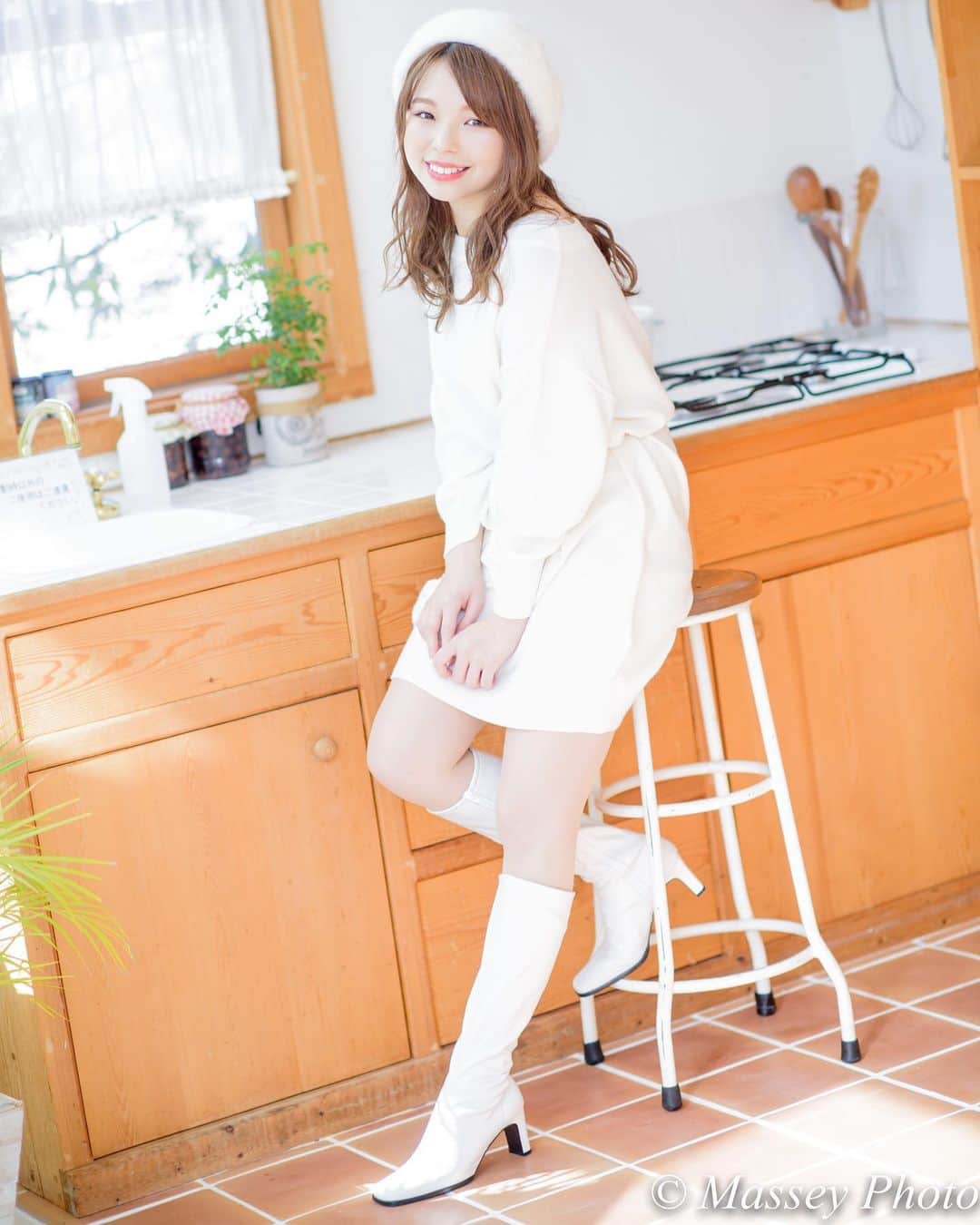 のインスタグラム：「. . . . 「STUDIO ECOLO GREEN SIDE」で撮った写真です。 モデルは、annaちゃんです。 It is a picture taken in the studio “STUDIO ECOLO GREEN SIDE”. Her name is Anna. . . #ポートレート #ポートレート女子 #ポートレートモデル #ポートレート撮影 #ポートレート部 #ポートレートモデル撮影 #ポートレイト #ポトレ #被写体 #モデル #被写体モデル #被写体女子 #東京カメラ部 #サロンモデル #ポトレのセカイ #撮影会モデル #撮影会の女神さま #portrait #excellent_portraits #girlsphoto #lovers_nippon_portrait #portrait_perfection #portraitphotography #japanesegirl #japanesemodel #tokyogirl #good_portraits_world #모델촬영 #인물사진」