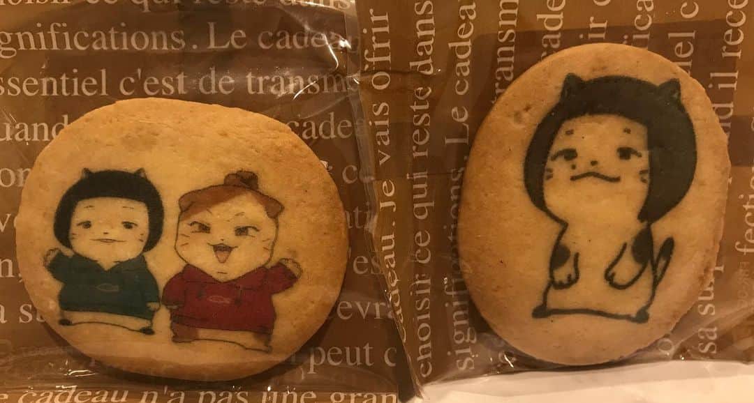 おかずクラブのインスタグラム：「暑いですね😵 オカリナです。  ただいまテレビのロケで行ったRuban（リュバン）さんで作って頂いたクッキーとケーキです。  可愛いしおかずクラブと分かるのでお気に入りです。  ただいまテレビ静岡に行った際には見てね。  平日夕方5分くらいのコーナーのただいま日和に出てますよ🌇  #ただいまテレビ  #ただいま日和」