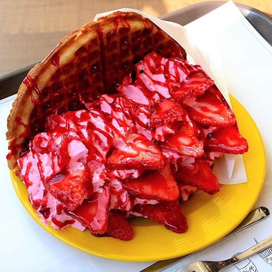 レッツエンジョイ東京のグルメインスタ