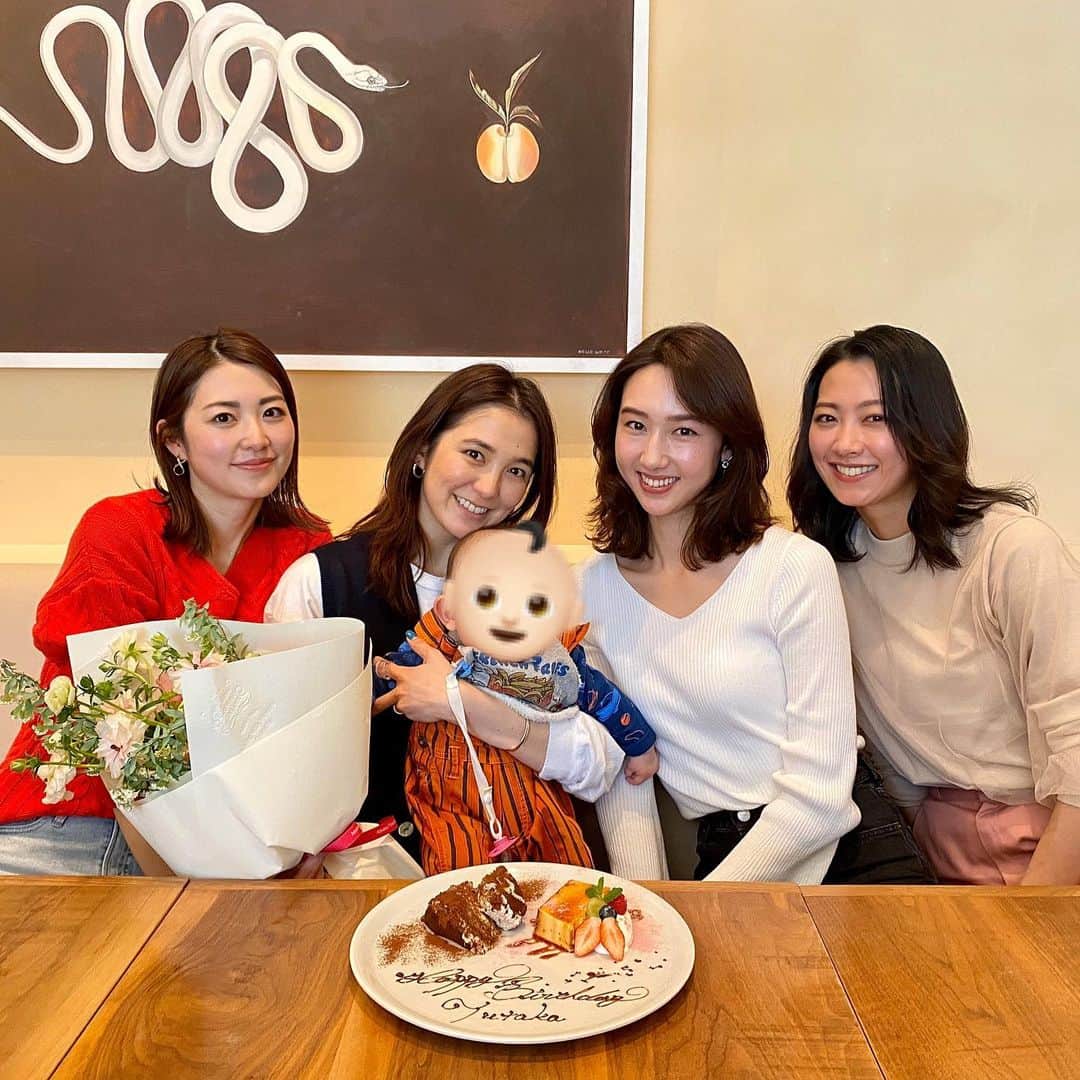 松原汐織のインスタグラム：「♡ 当たり前ではない幸せに感謝する１日🙏🏻 大切な人たちが朗らかに過ごしていける様に、私も自分に出来る事を精一杯頑張ります😌💗 ・ Happy birthday @yutaka_katagiri 🎉 with @rikonakamine @saya_tajima .」